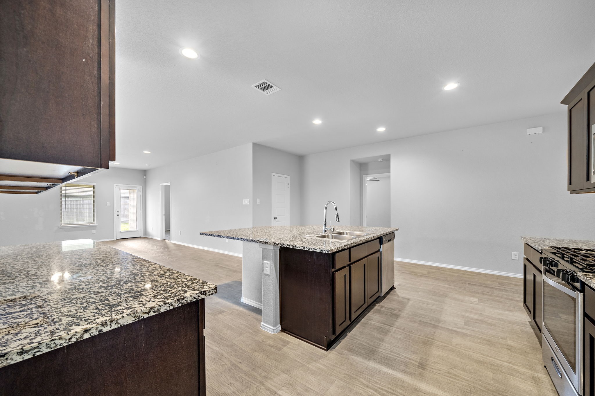 1610 Chase Anchor Court Property Photo 13