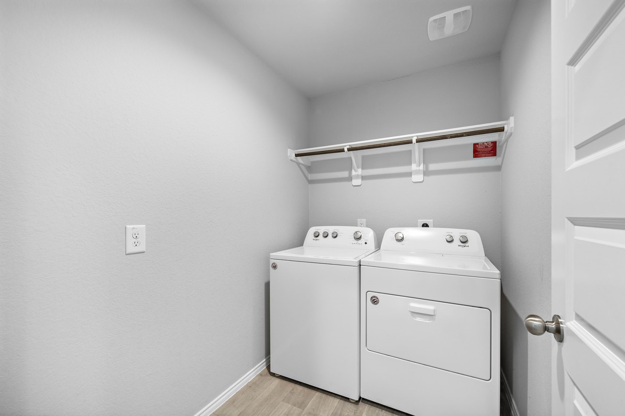 1610 Chase Anchor Court Property Photo 14