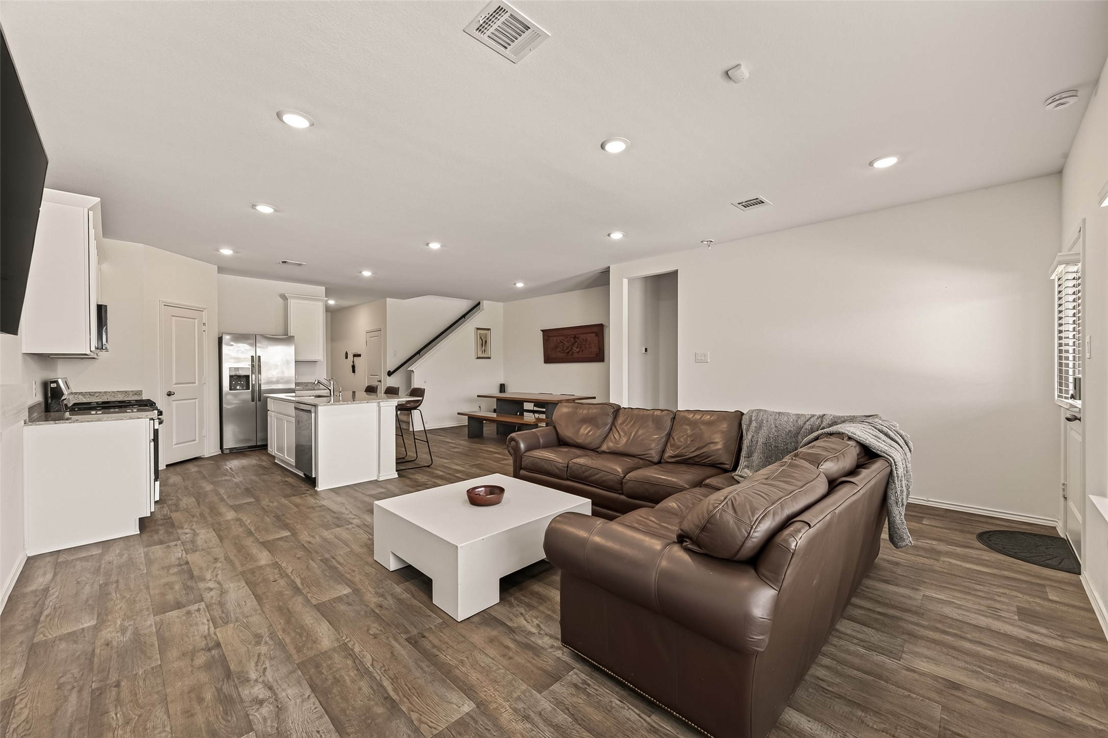 3611 Koop Loop Court Property Photo 10
