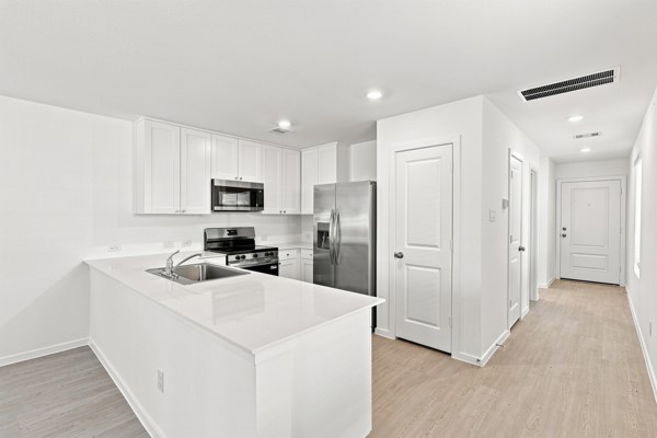 17123 Saxophone Lane Property Photo 6