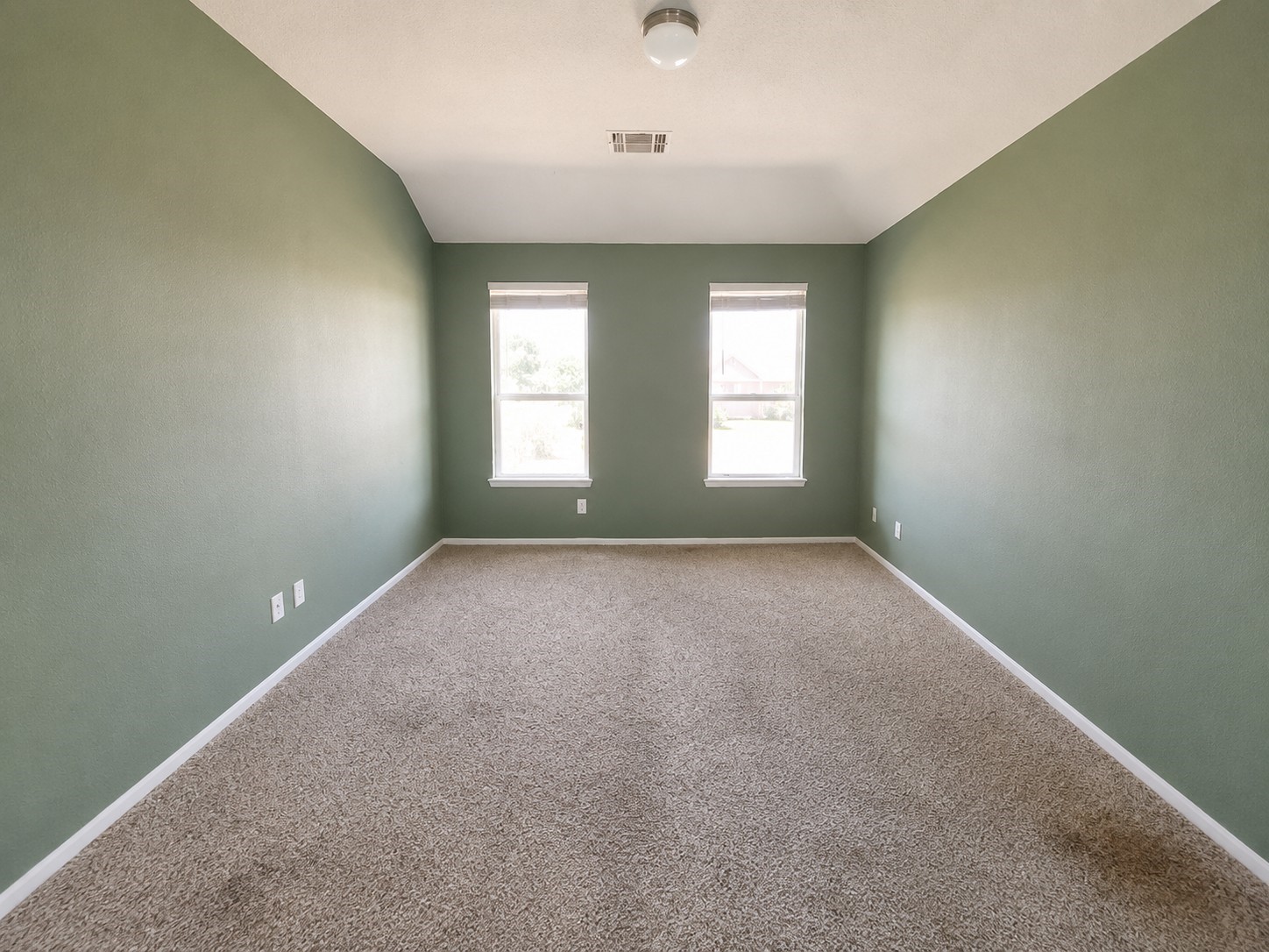 108 Grazing Meadows Lane Property Photo 14