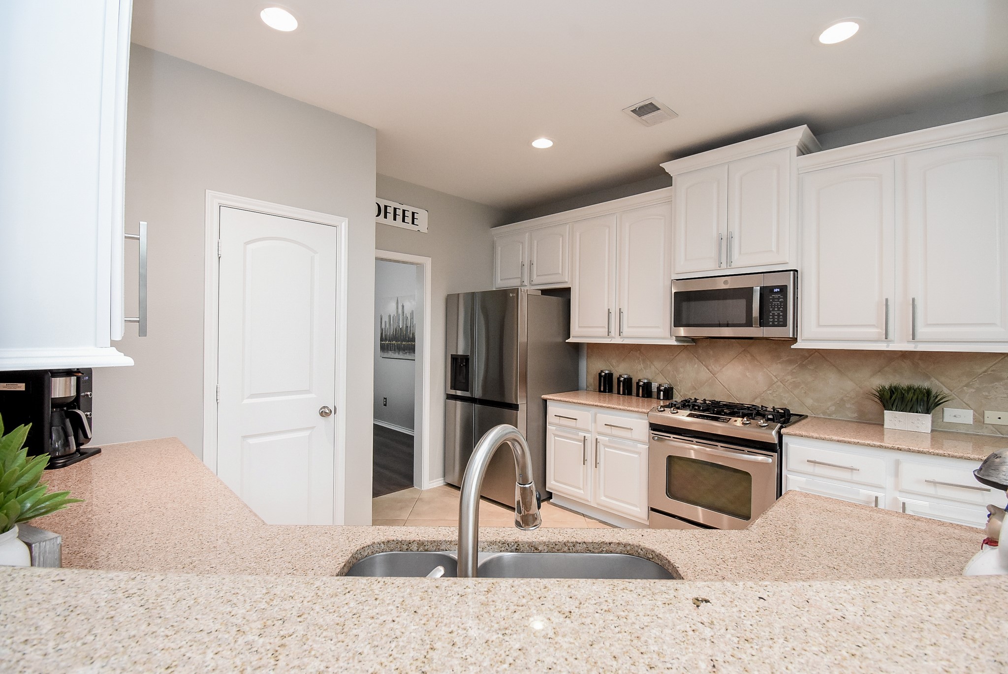 1334 Laura Hills Lane Property Photo 17