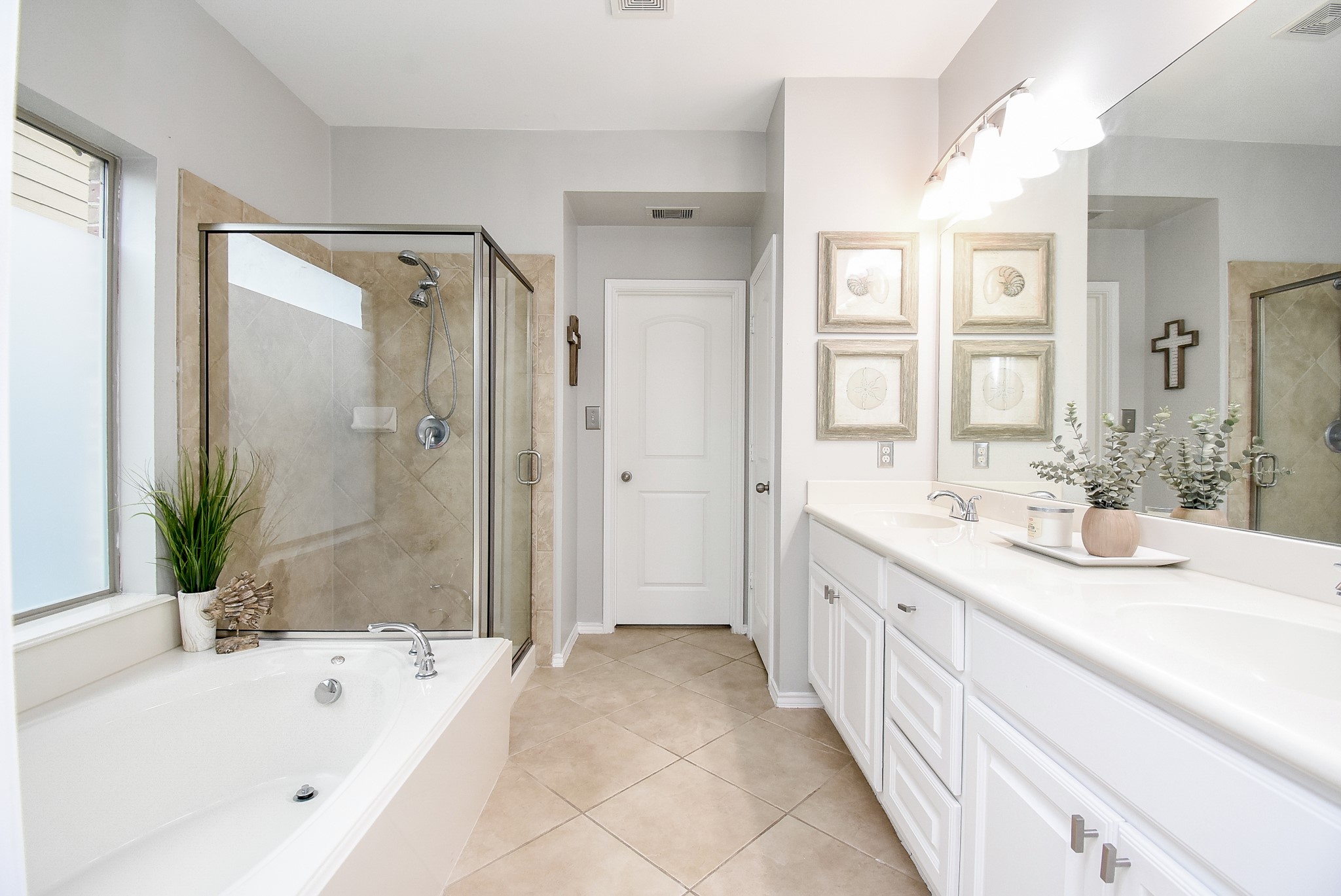 1334 Laura Hills Lane Property Photo 24