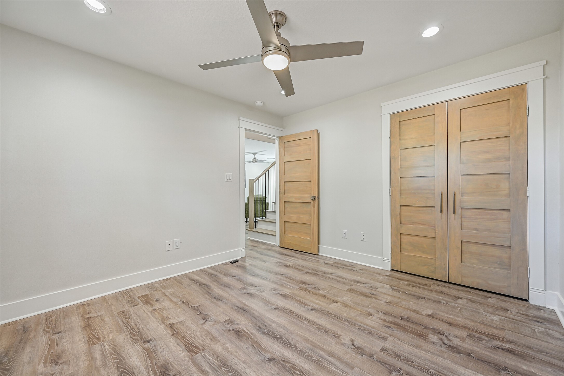 921 Falling Leaf Drive Property Photo 32