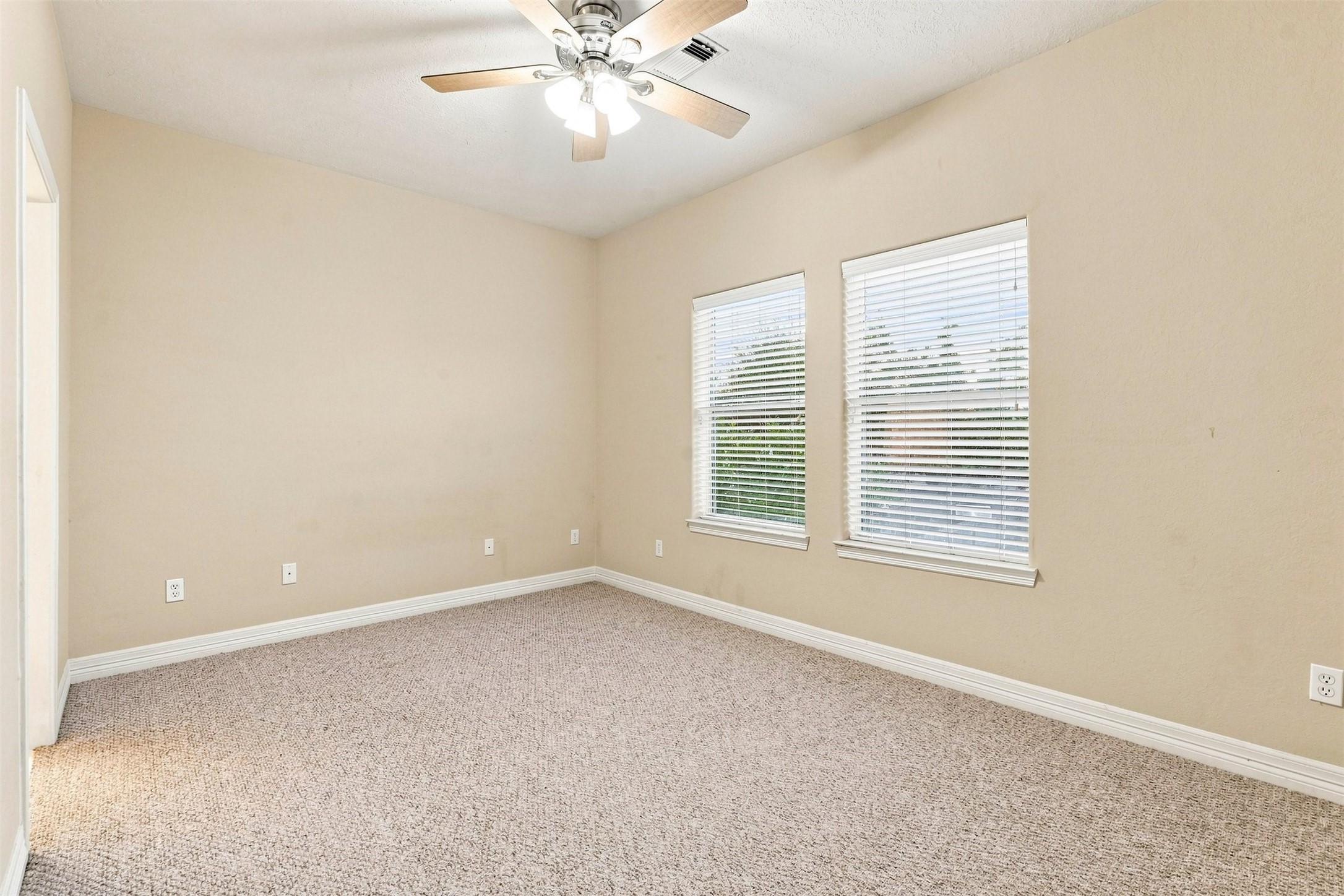 1726 Parklake Village Property Photo 21