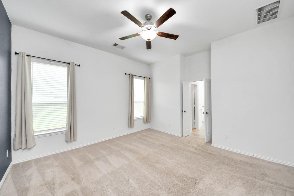 9003 Stanley Oak Drive Property Photo 22