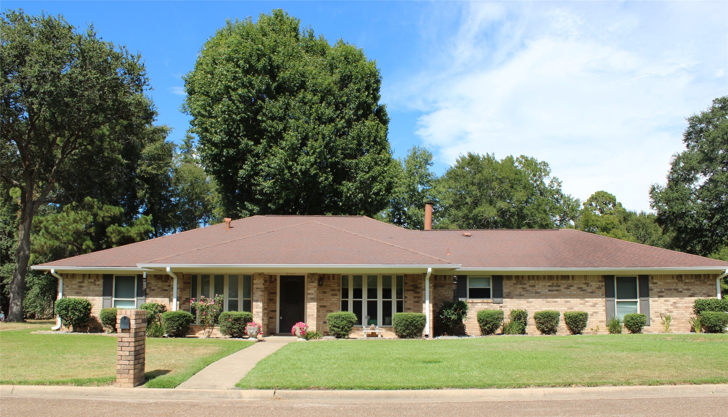 503 Magnolia Drive