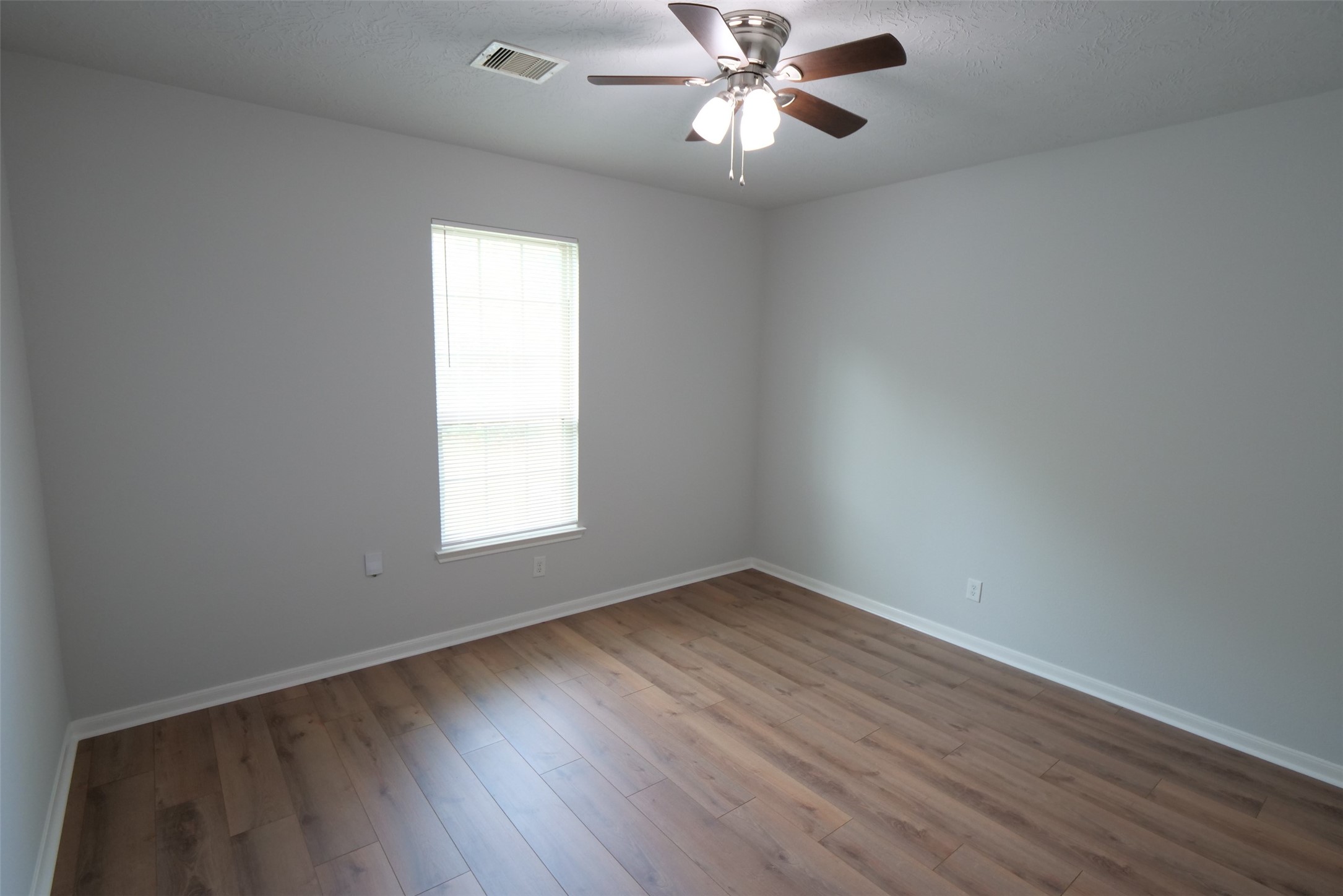 21339 Pine Monte Ridge Property Photo 10