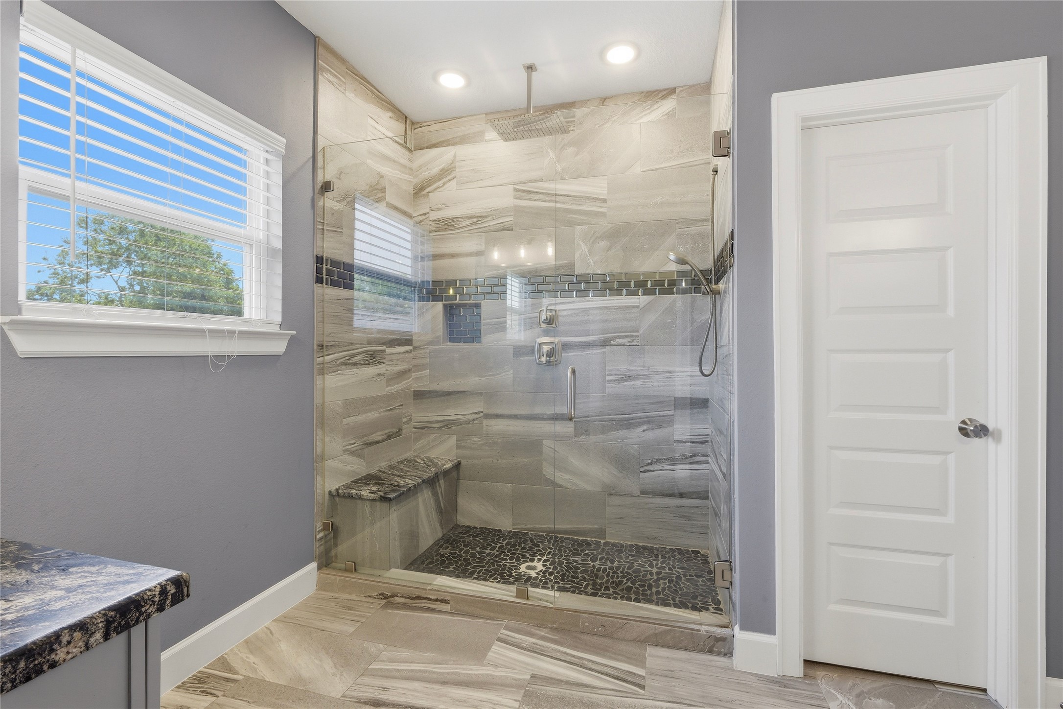 8419 Observatory Street Property Photo 18