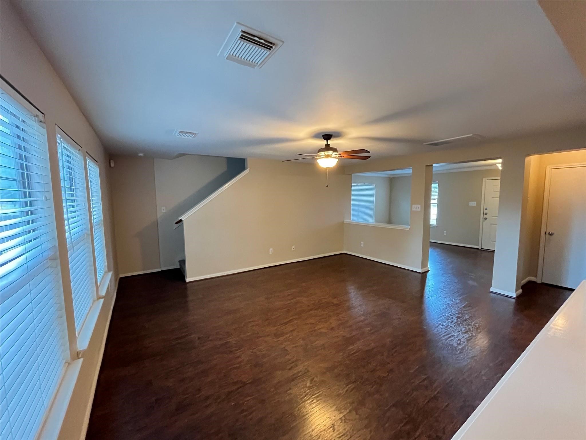 3215 Legends Hill Court Property Photo 4