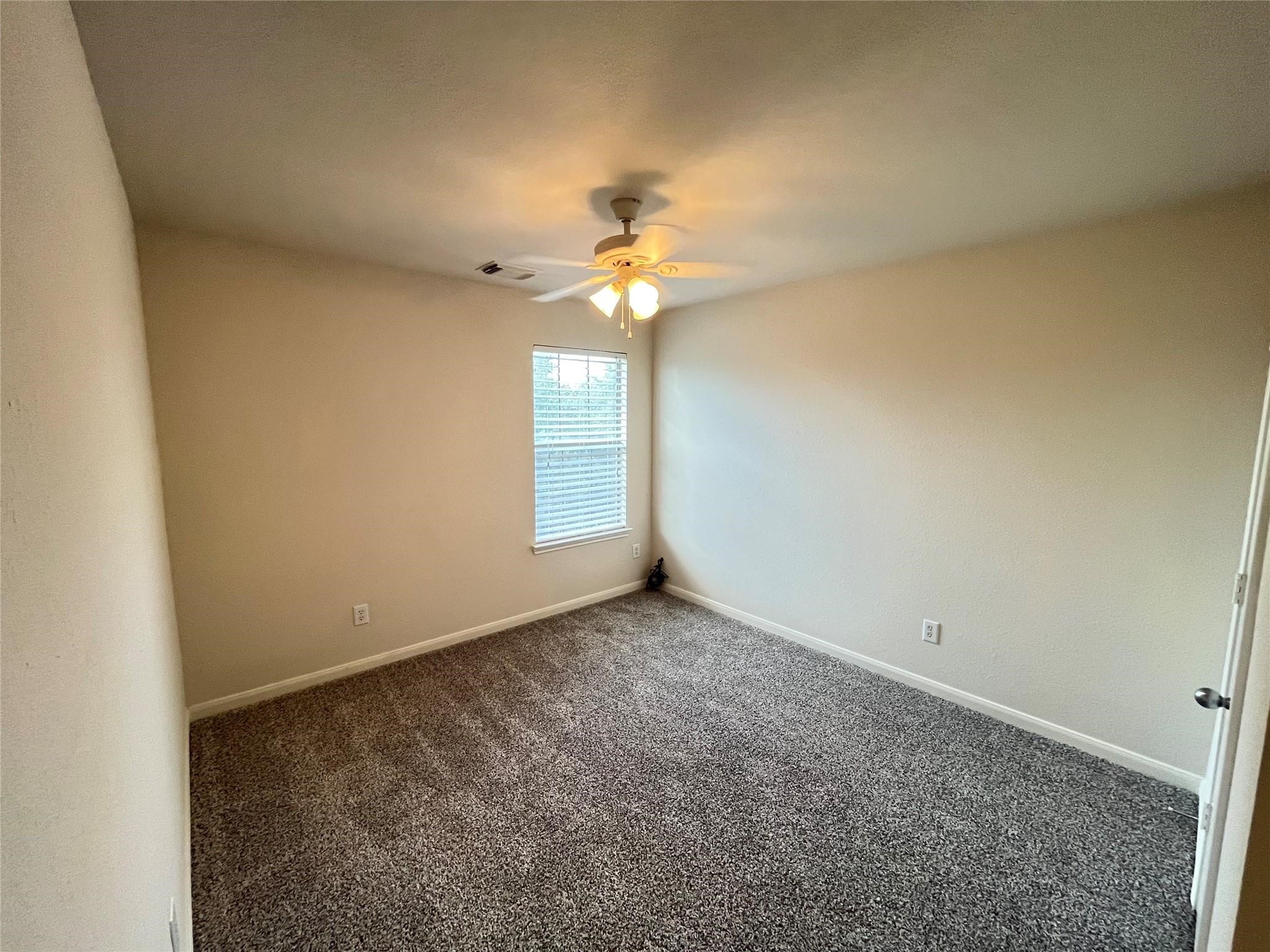 3215 Legends Hill Court Property Photo 12