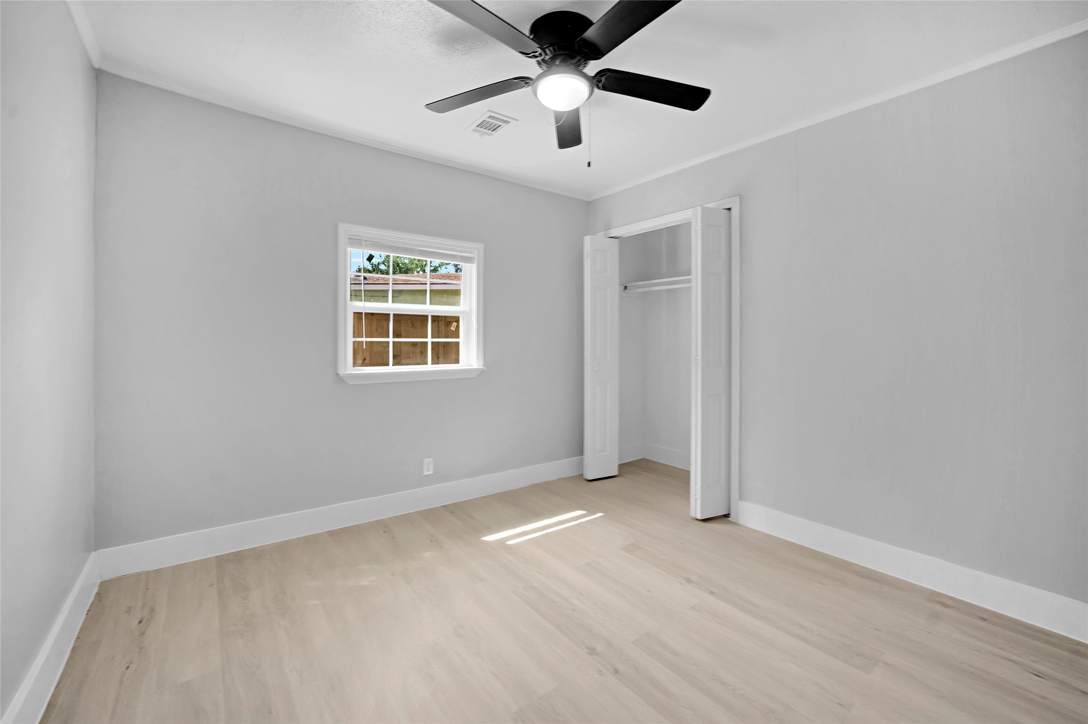 1308 Susan Street Property Photo 13