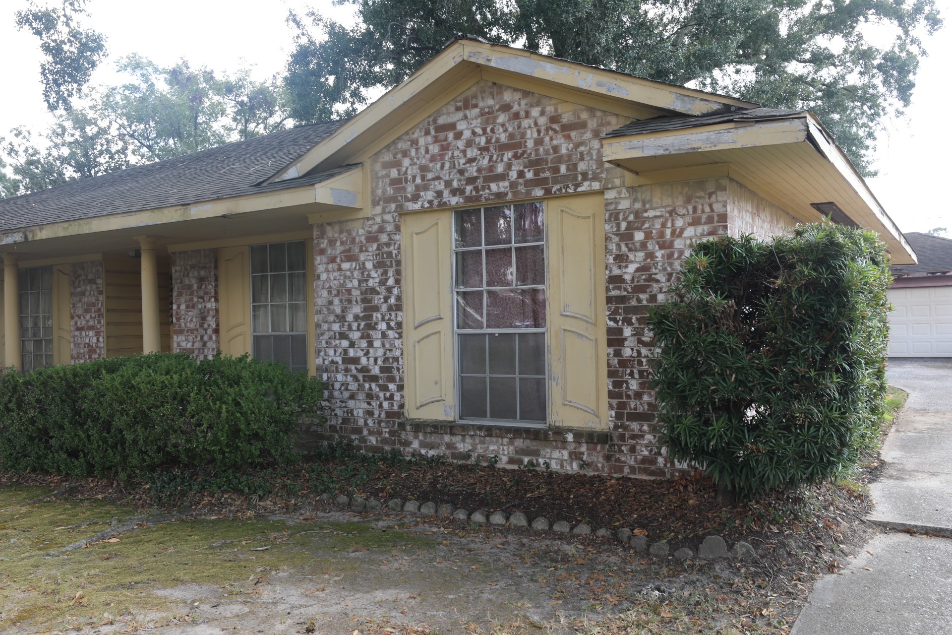 1119 Marcella Street Property Photo 1