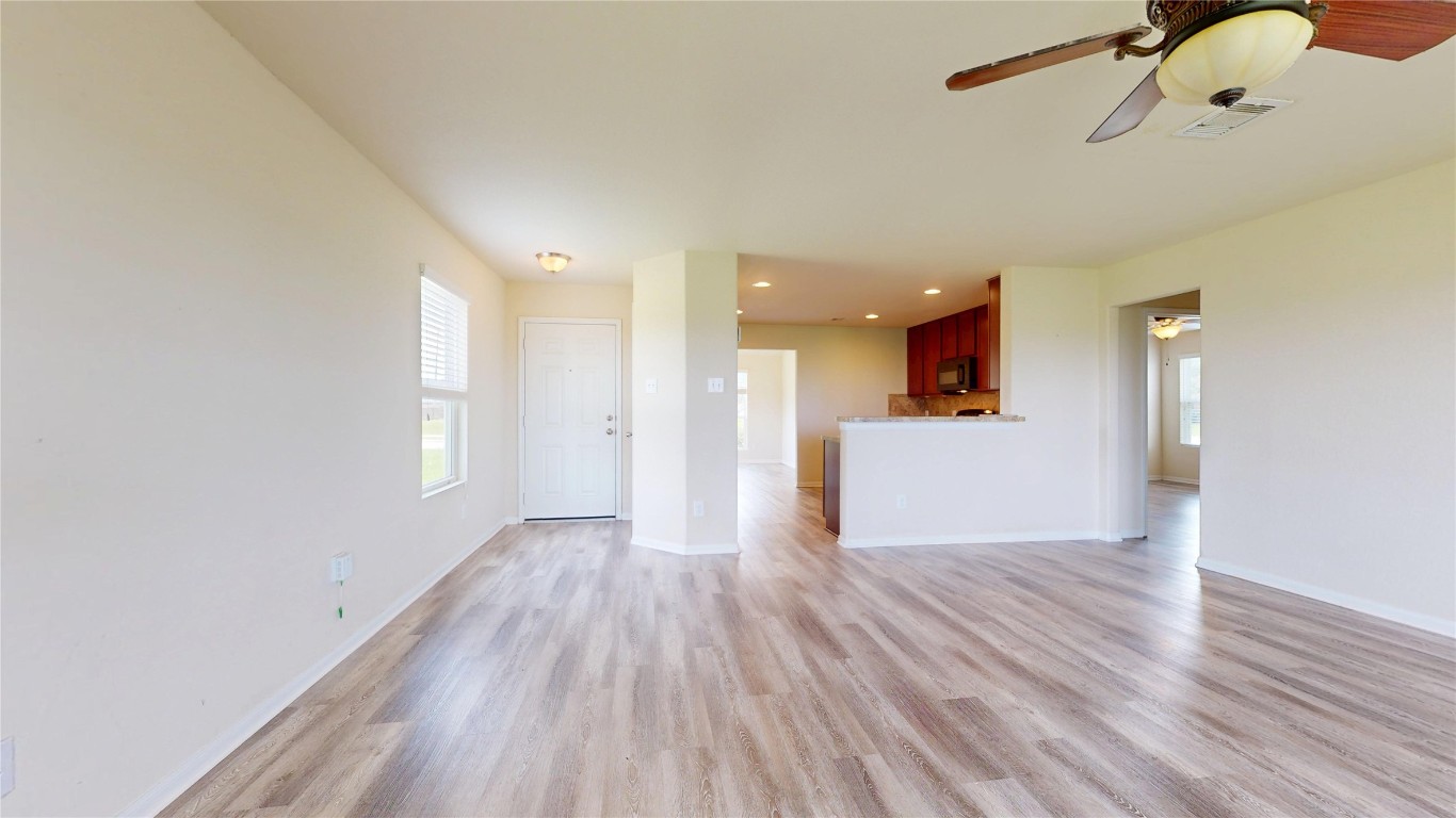 2102 Red Cedar Trail Property Photo 11