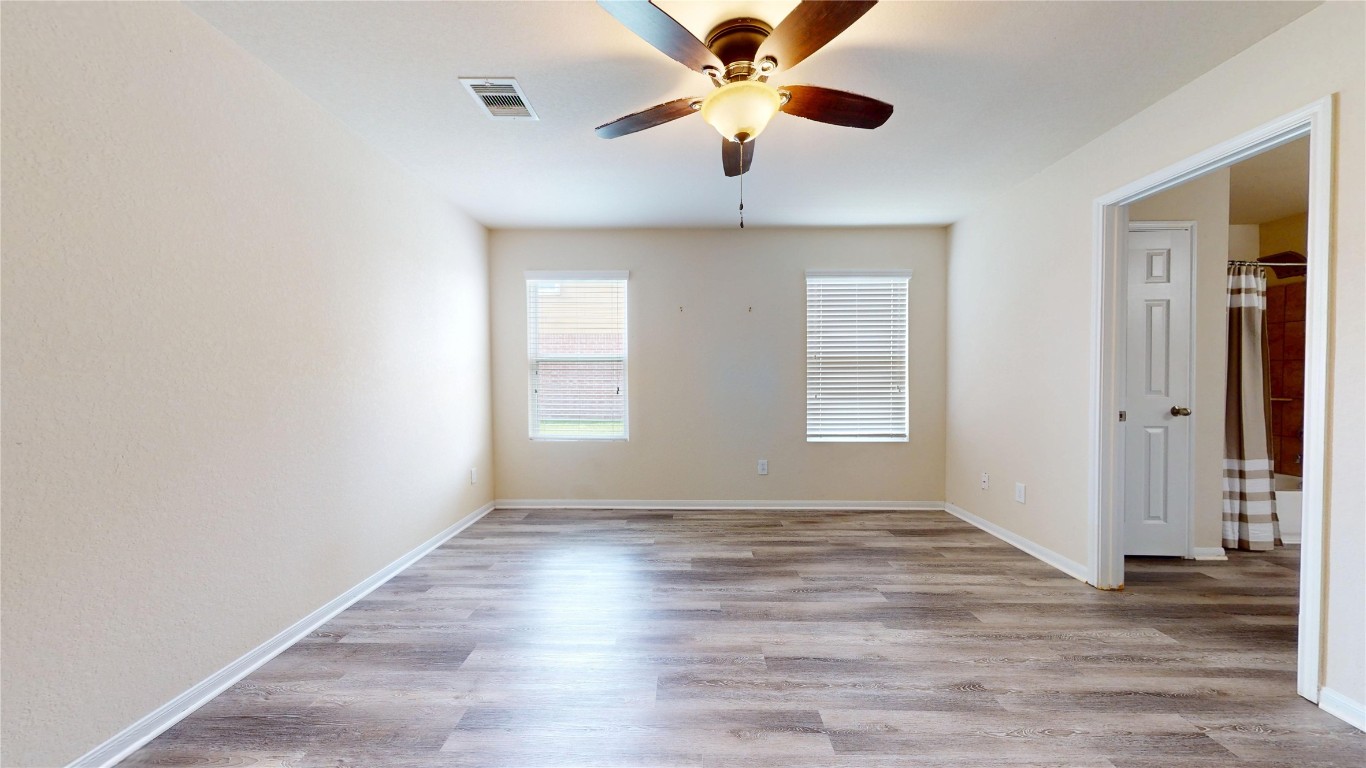 2102 Red Cedar Trail Property Photo 18