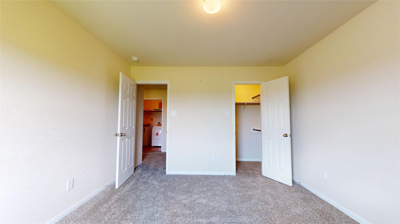 2102 Red Cedar Trail Property Photo 30