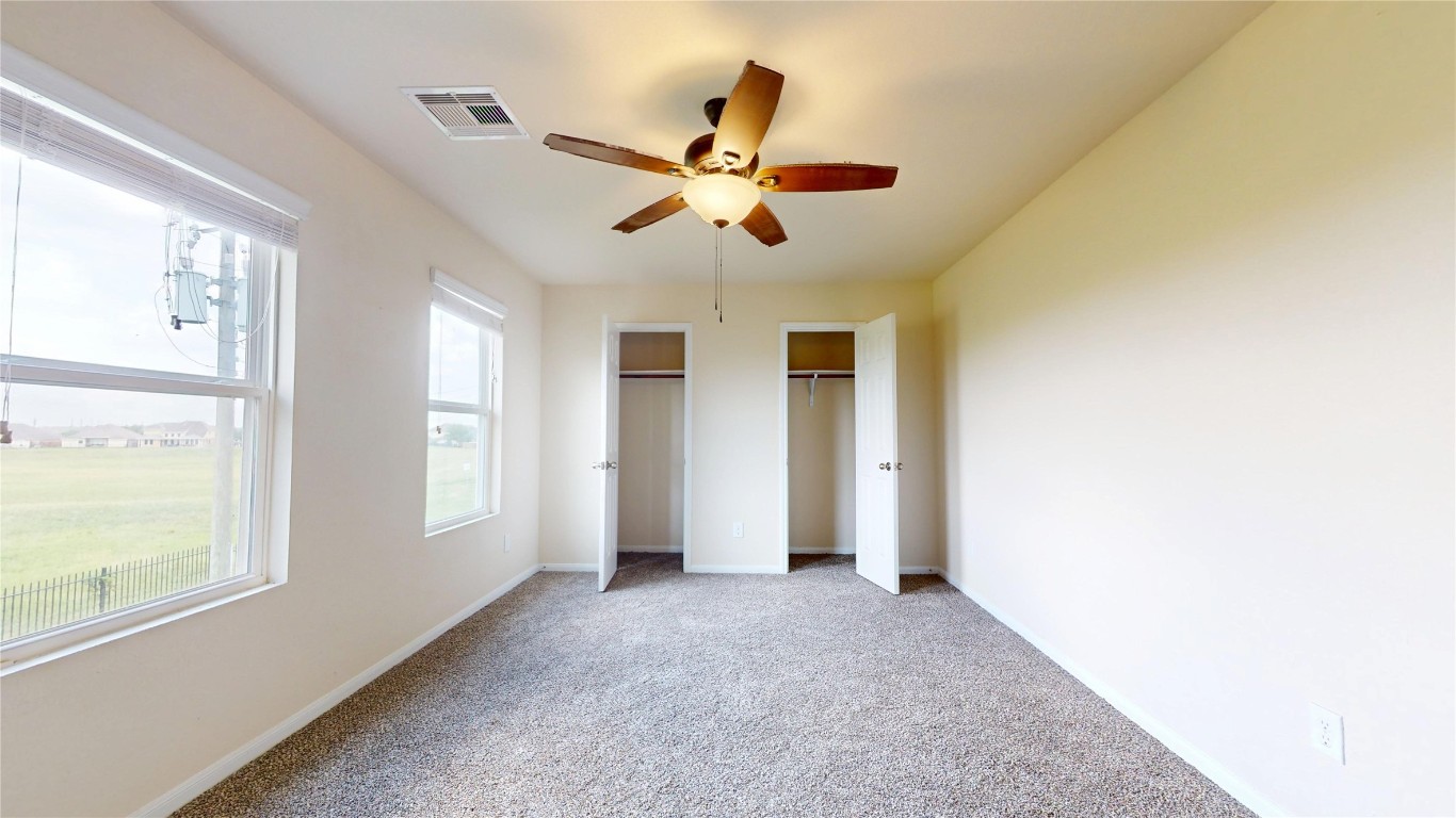 2102 Red Cedar Trail Property Photo 34