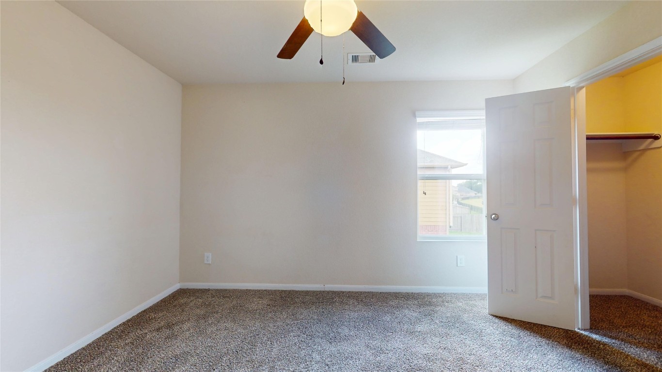 2102 Red Cedar Trail Property Photo 40