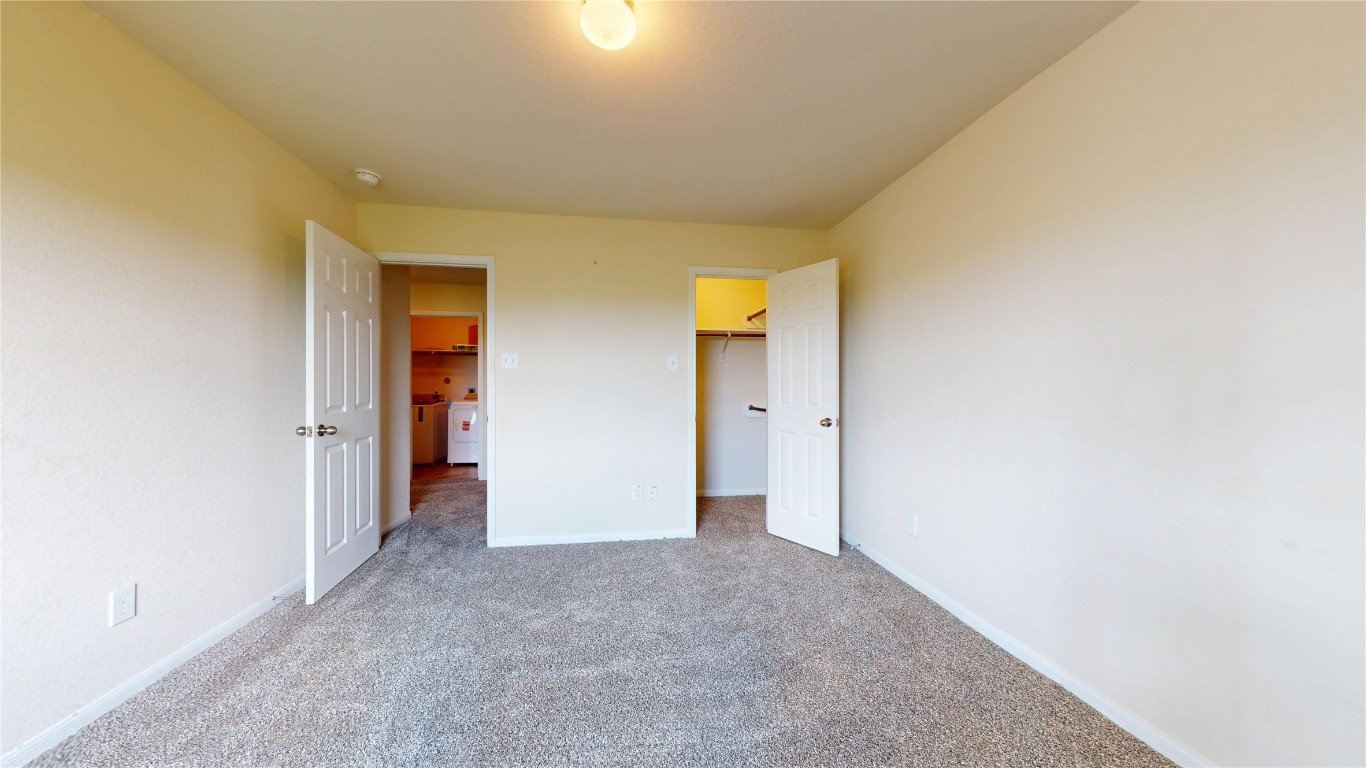 2102 Red Cedar Trail Property Photo 44