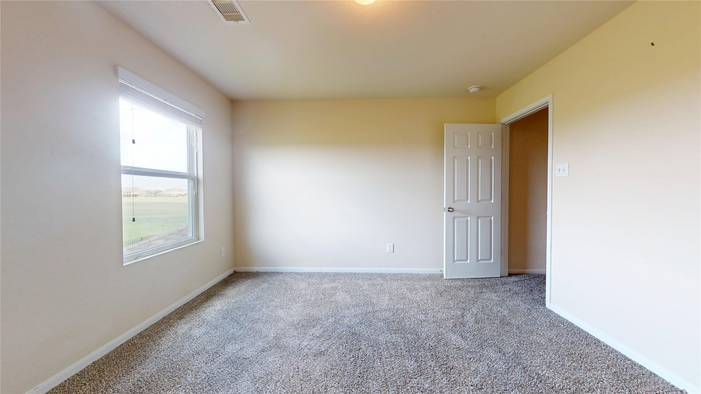 2102 Red Cedar Trail Property Photo 45