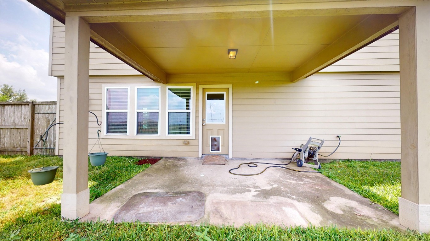 2102 Red Cedar Trail Property Photo 46