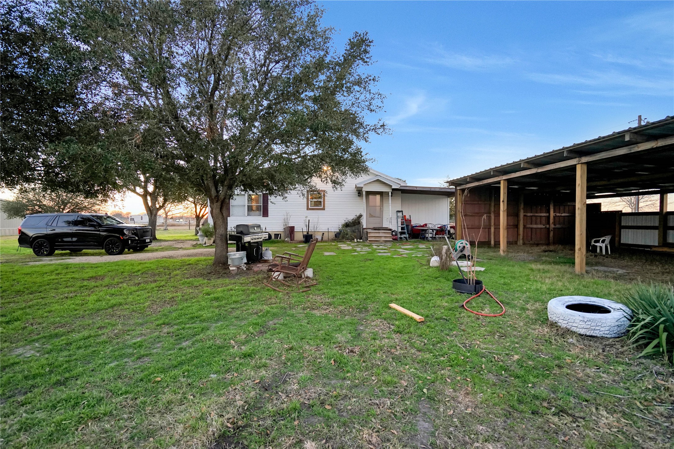 5135 W Us Highway 90 Property Photo 13