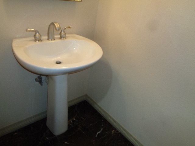 408 Reinerman Street Property Photo 15