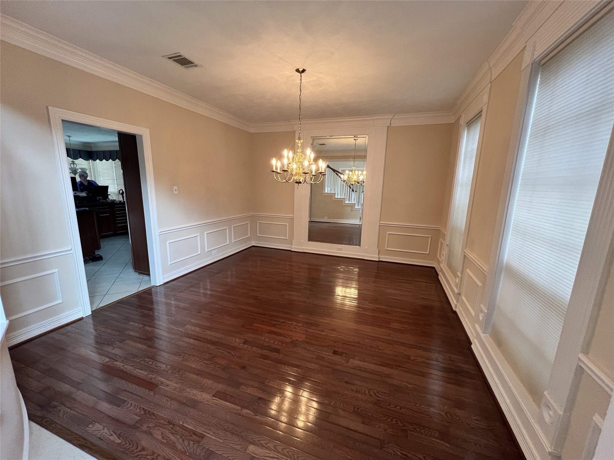 2021 Lauren Lake Drive Property Photo 3