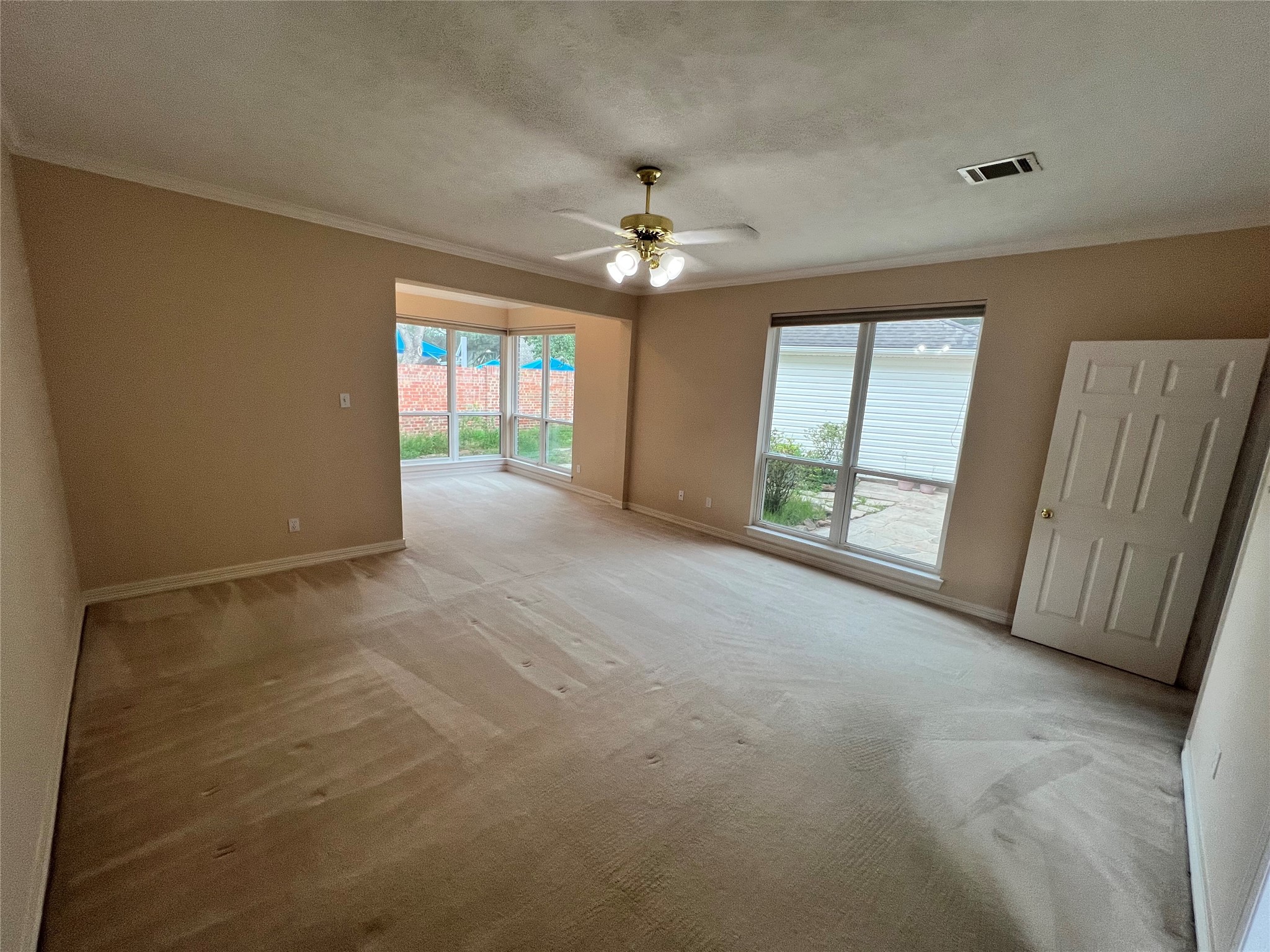 2021 Lauren Lake Drive Property Photo 19