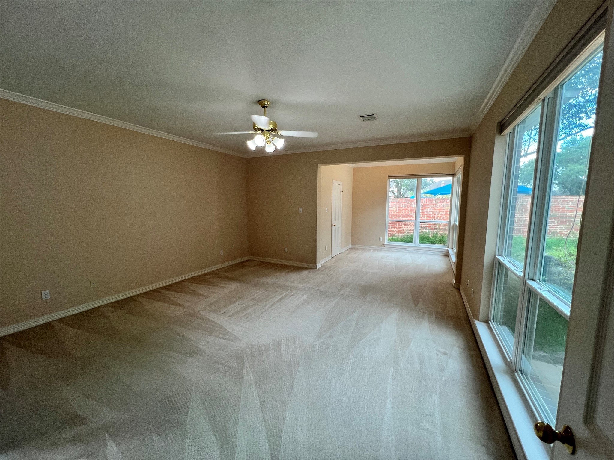2021 Lauren Lake Drive Property Photo 20