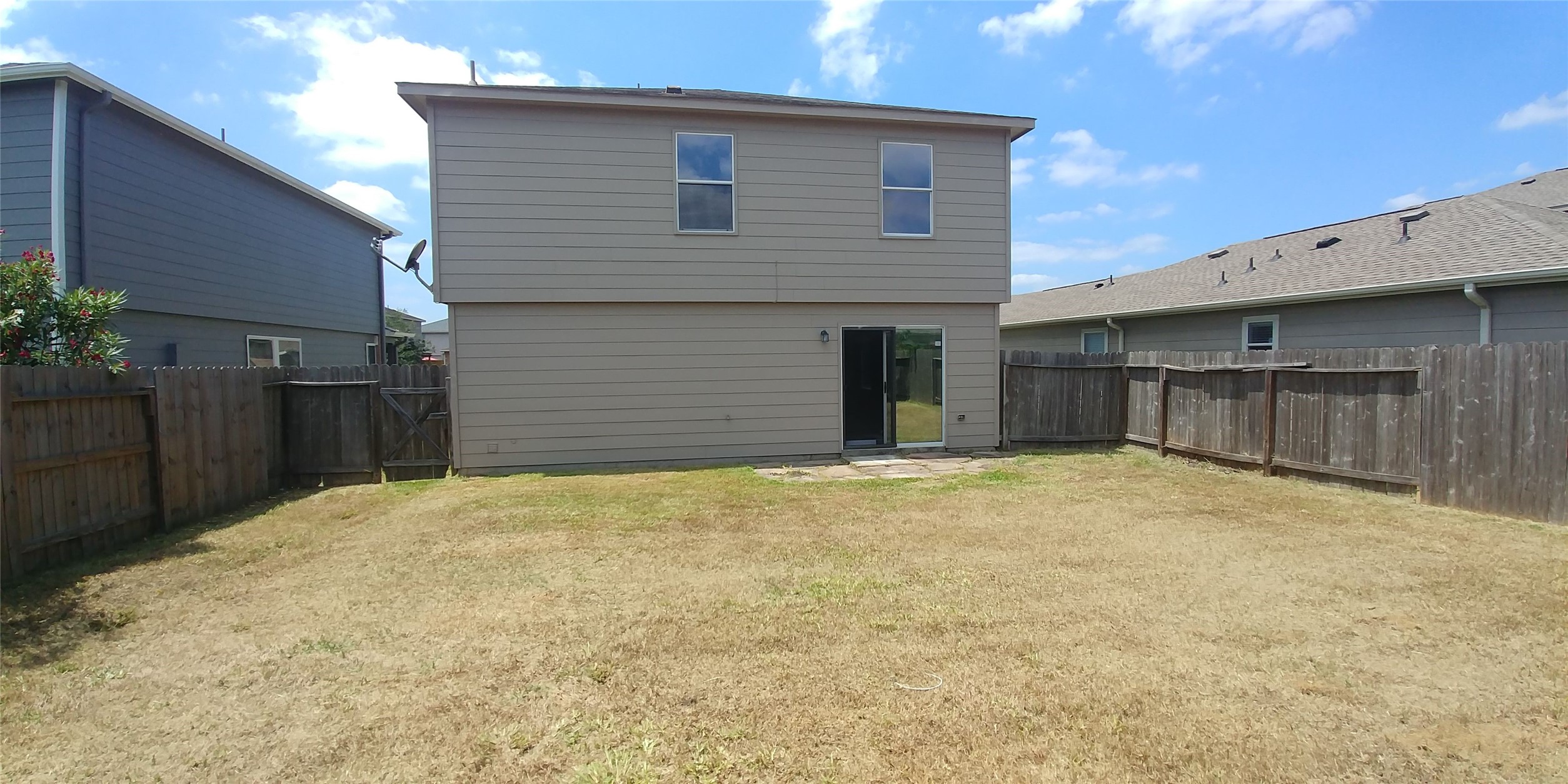 1943 Robcrest Way Property Photo 11