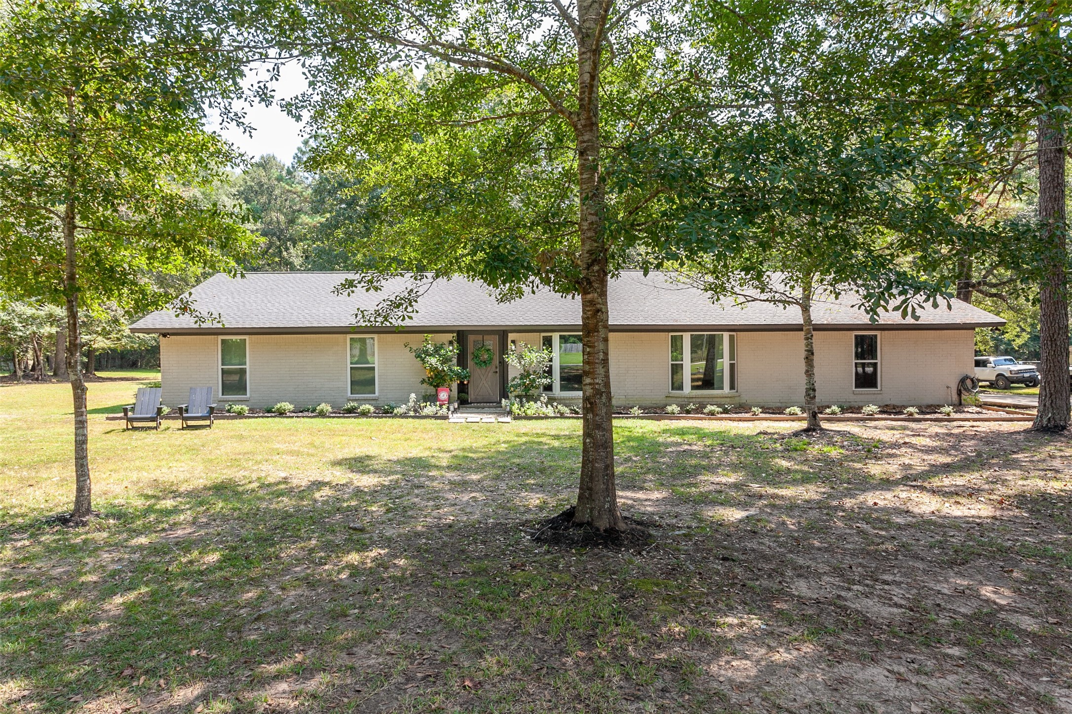 200 Jena Lane Property Photo 1
