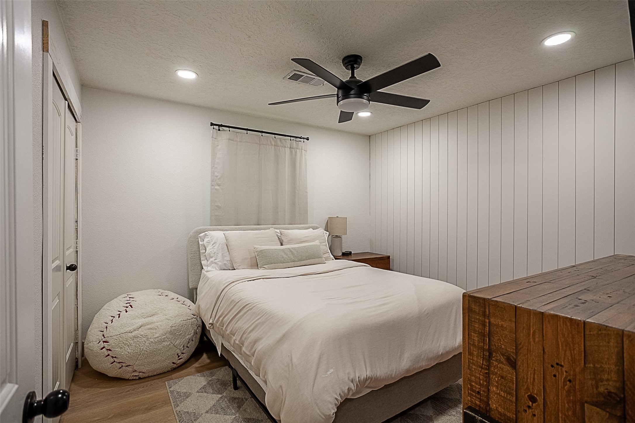 200 Jena Lane Property Photo 14