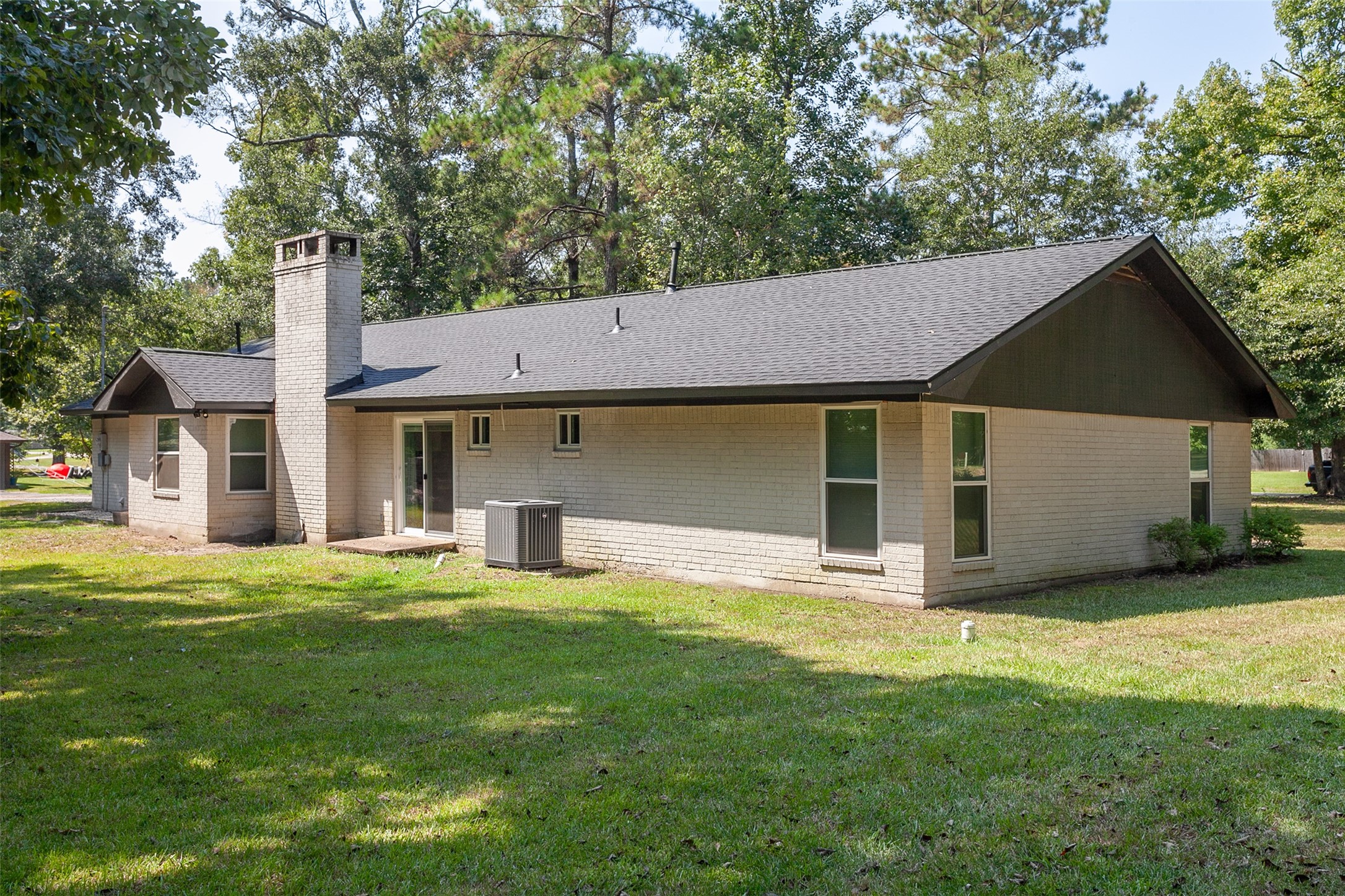 200 Jena Lane Property Photo 24