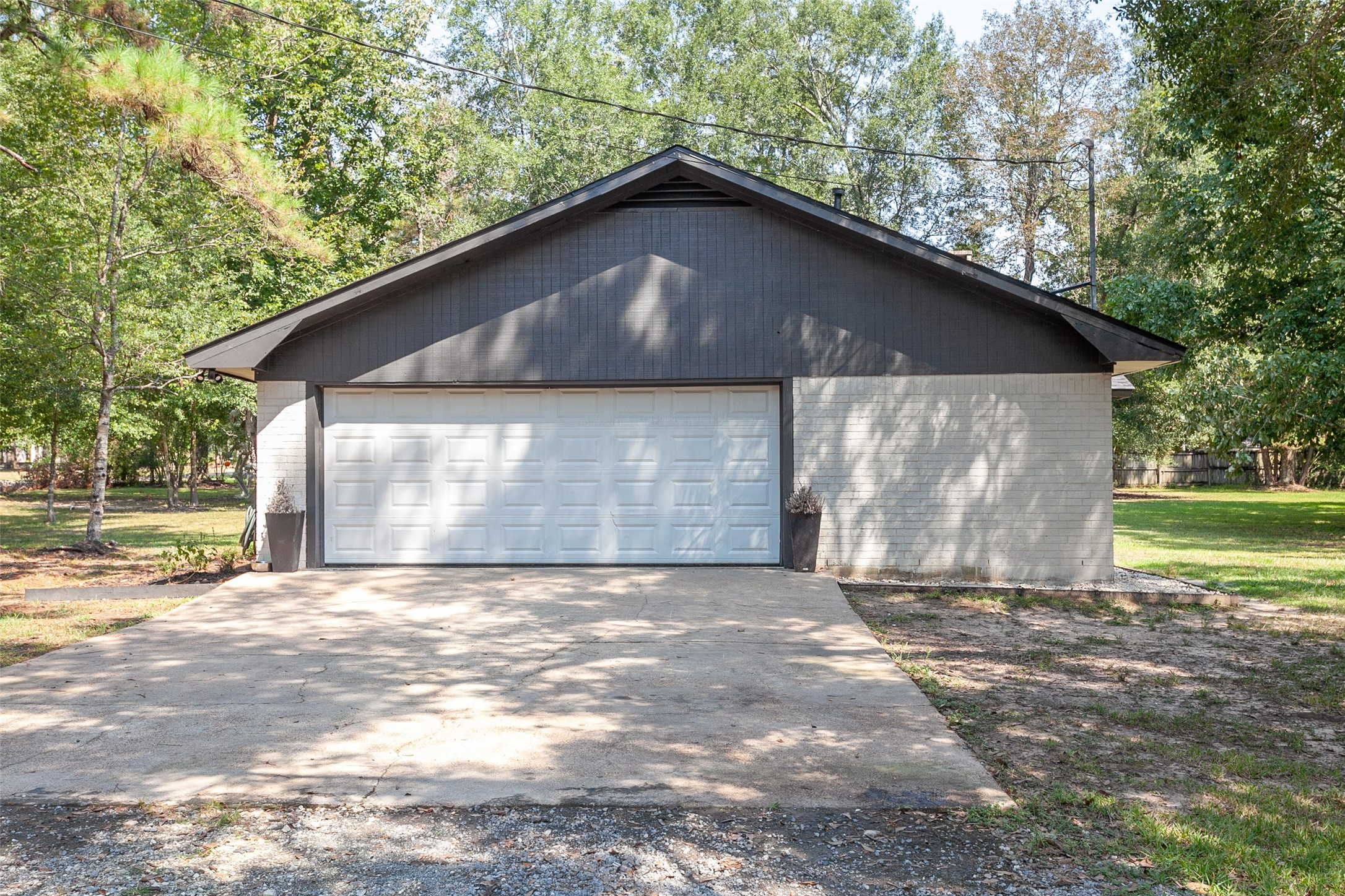 200 Jena Lane Property Photo 25