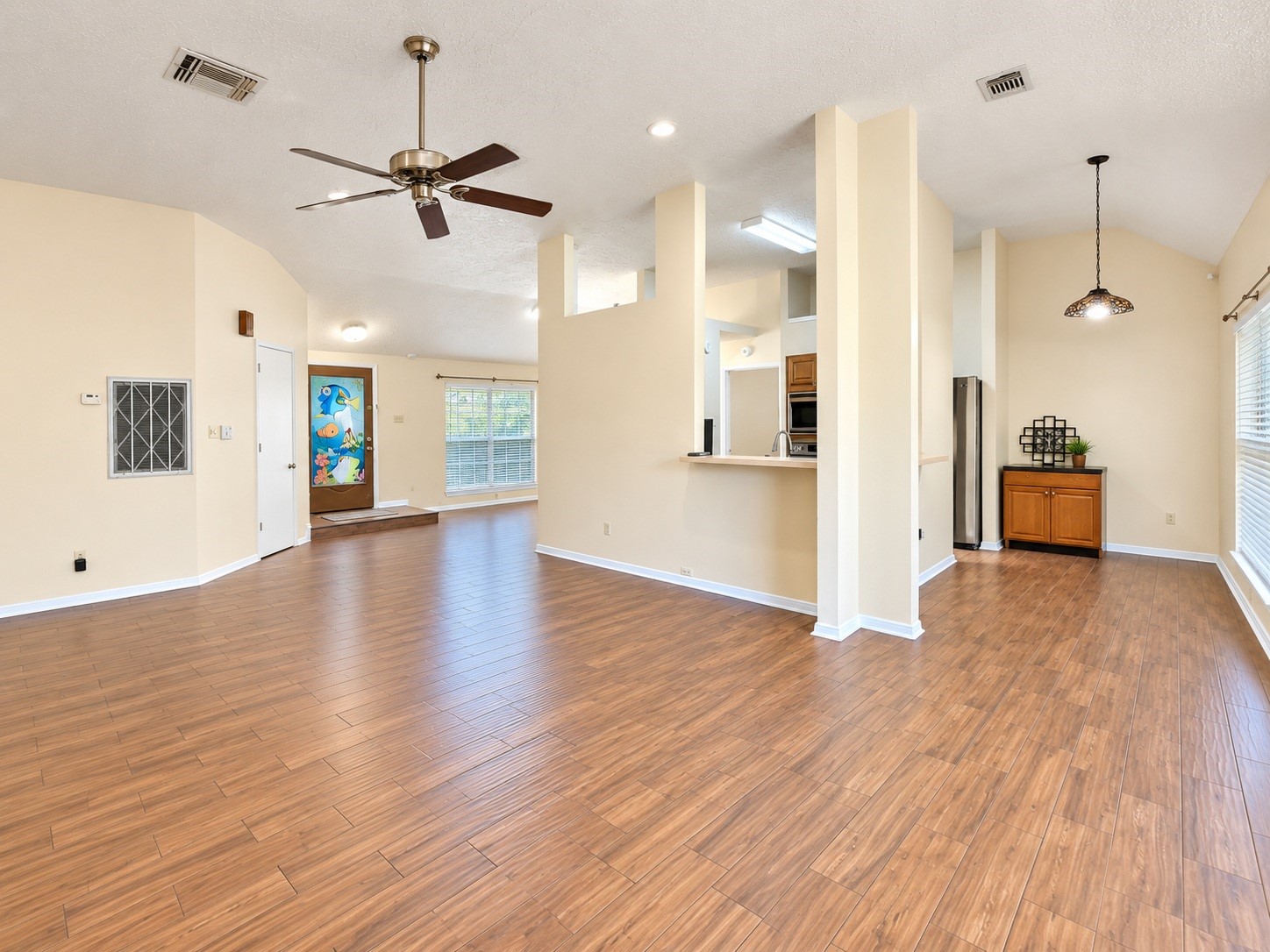 16802 Carbridge Drive Property Photo 8