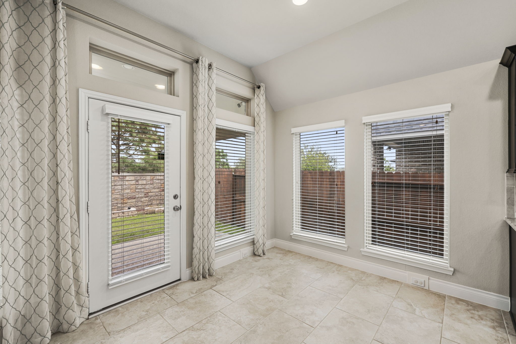 5615 Alexan Crest Drive Property Photo 18