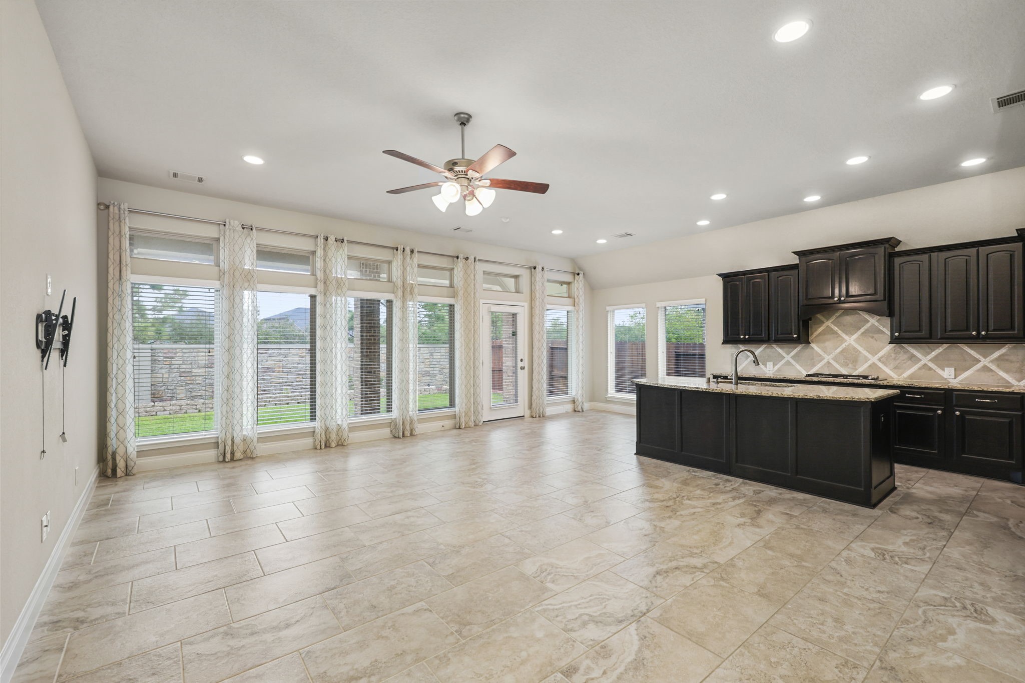5615 Alexan Crest Drive Property Photo 19