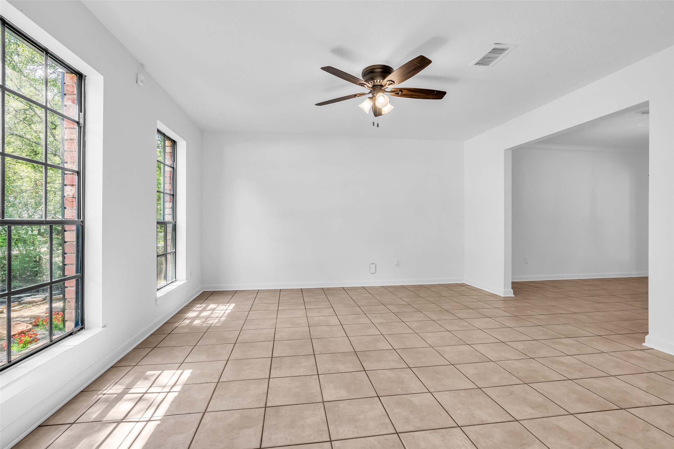 259 E Rainbow Ridge Circle Property Photo 16