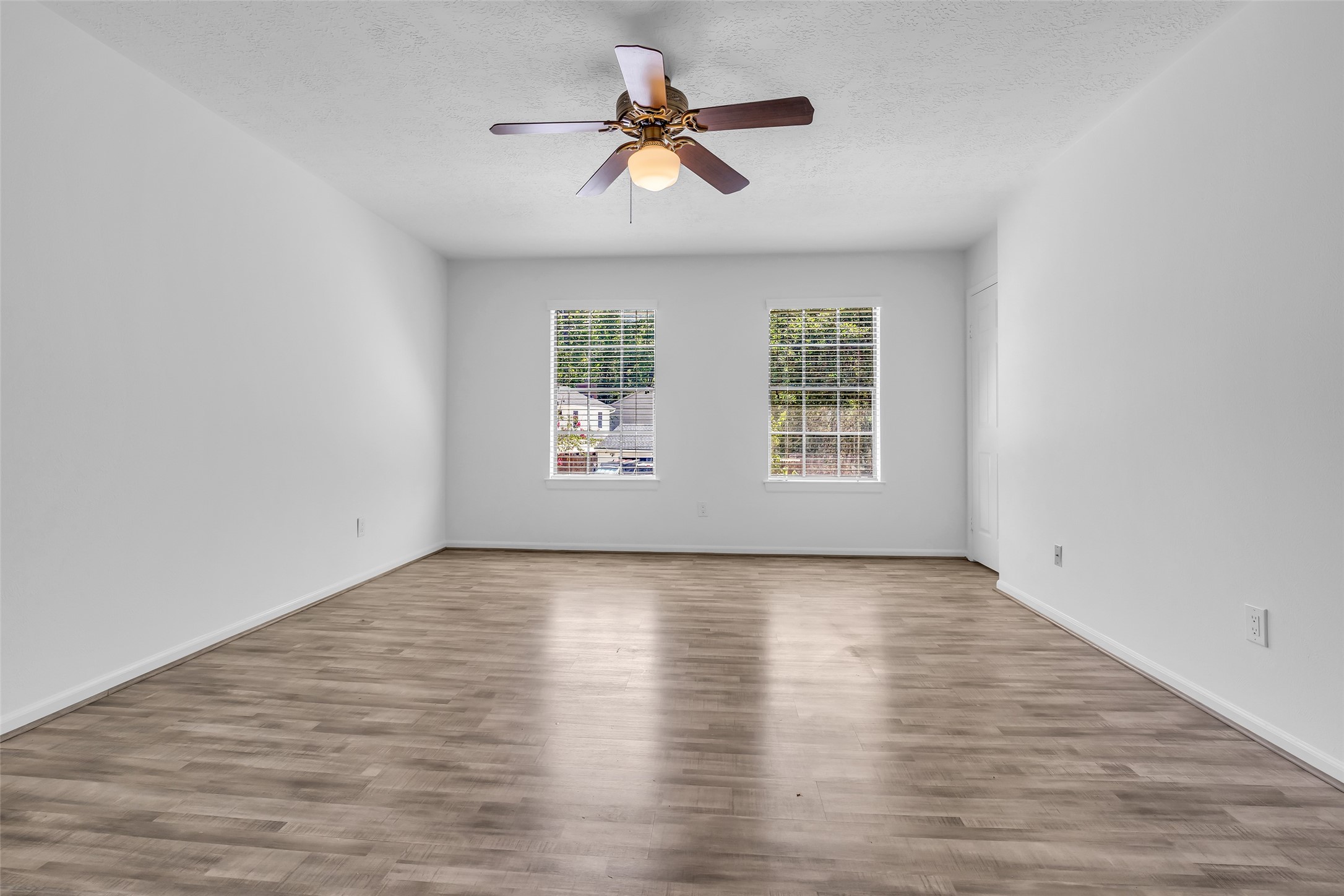 259 E Rainbow Ridge Circle Property Photo 23