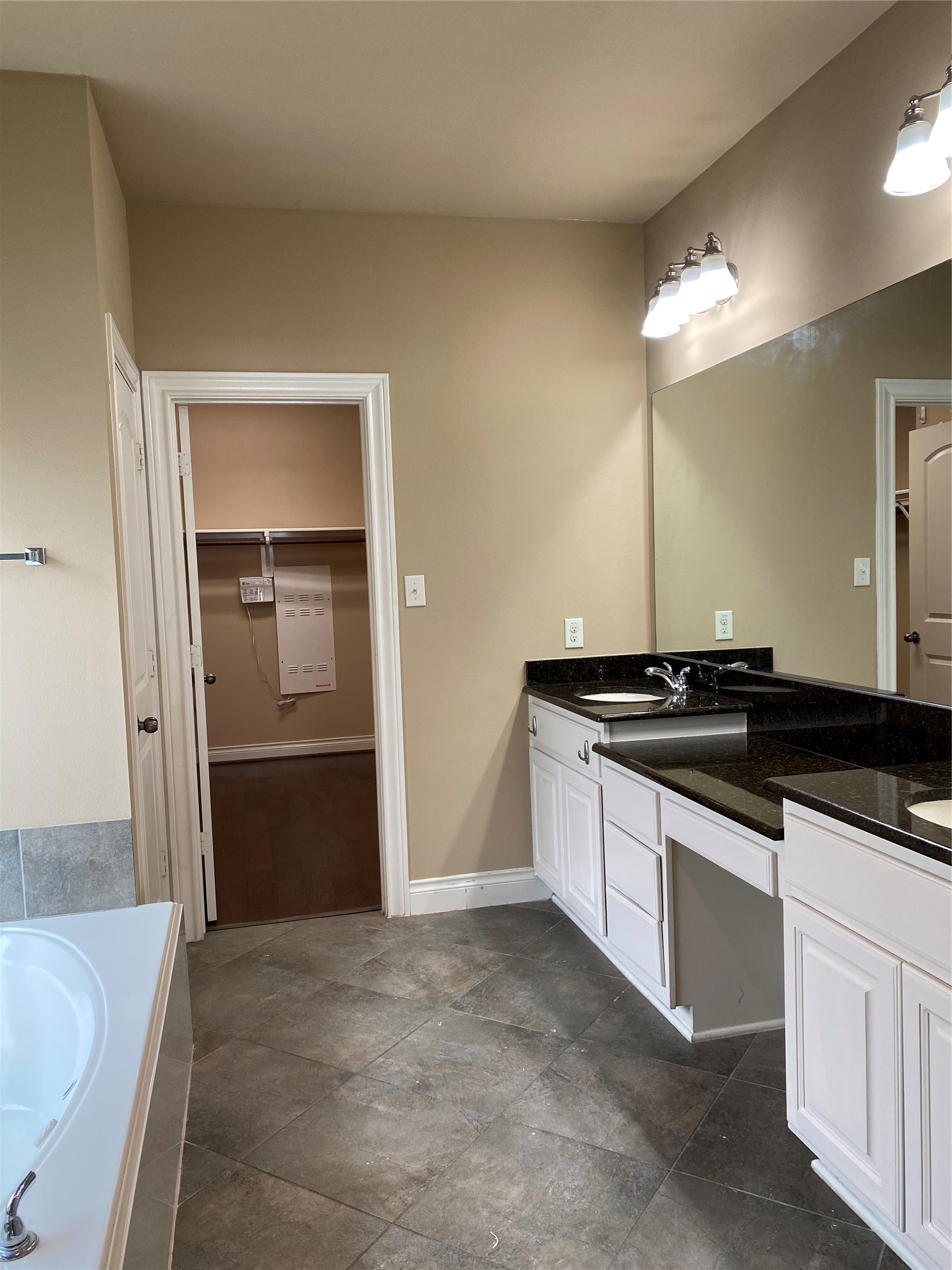 25503 Lockspur Drive Property Photo 21