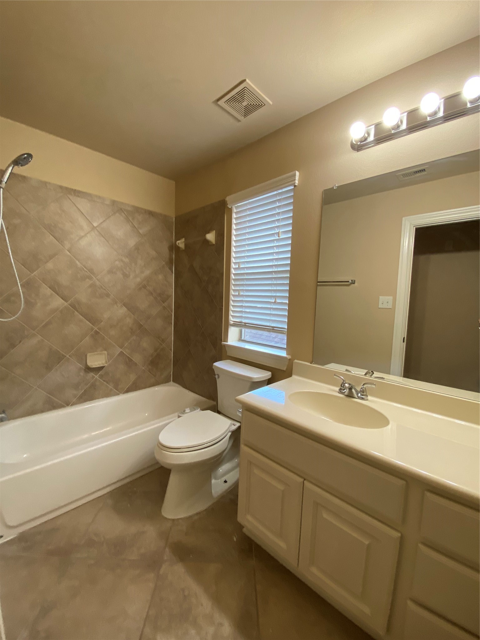 25503 Lockspur Drive Property Photo 34