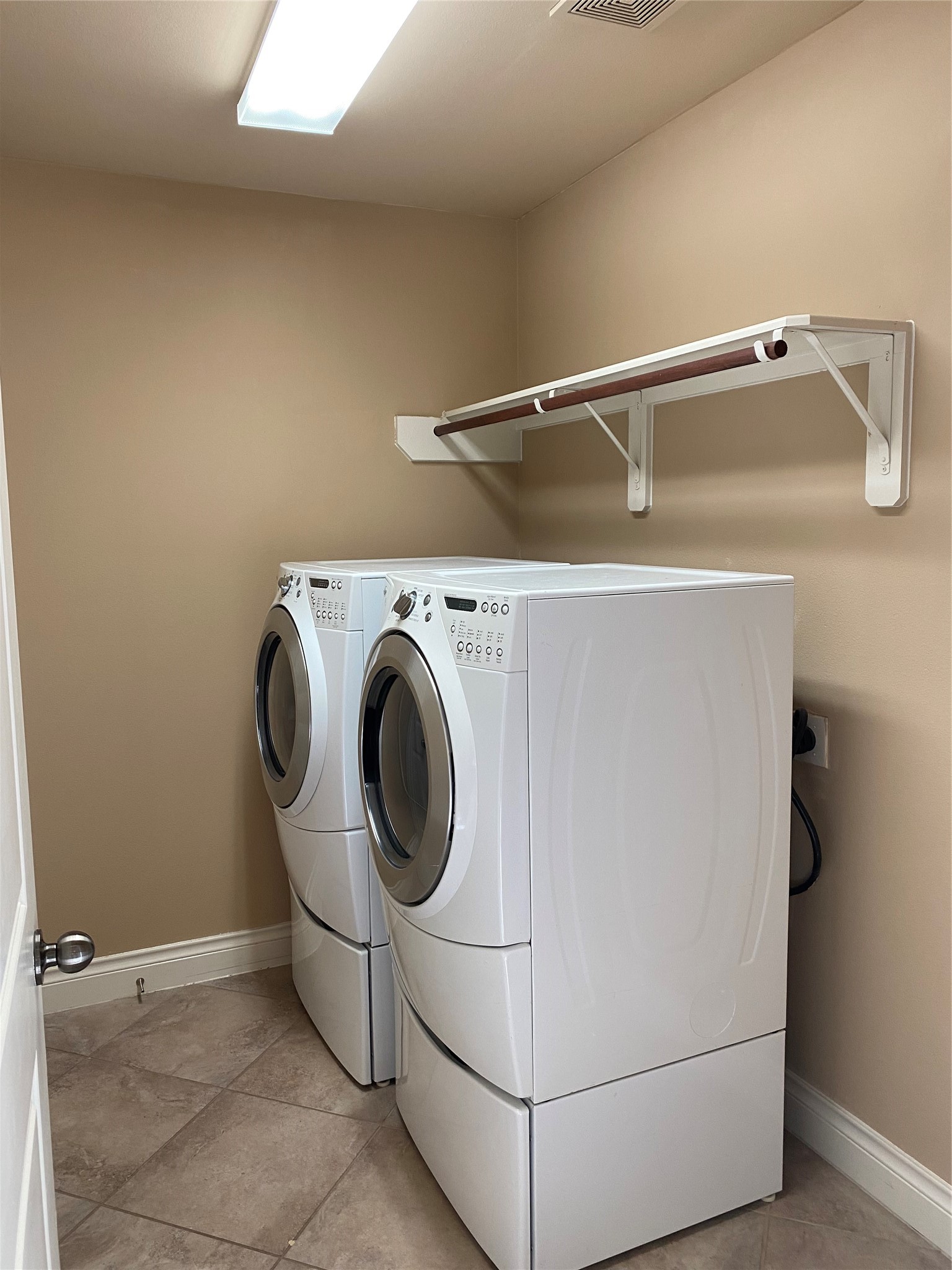 25503 Lockspur Drive Property Photo 35