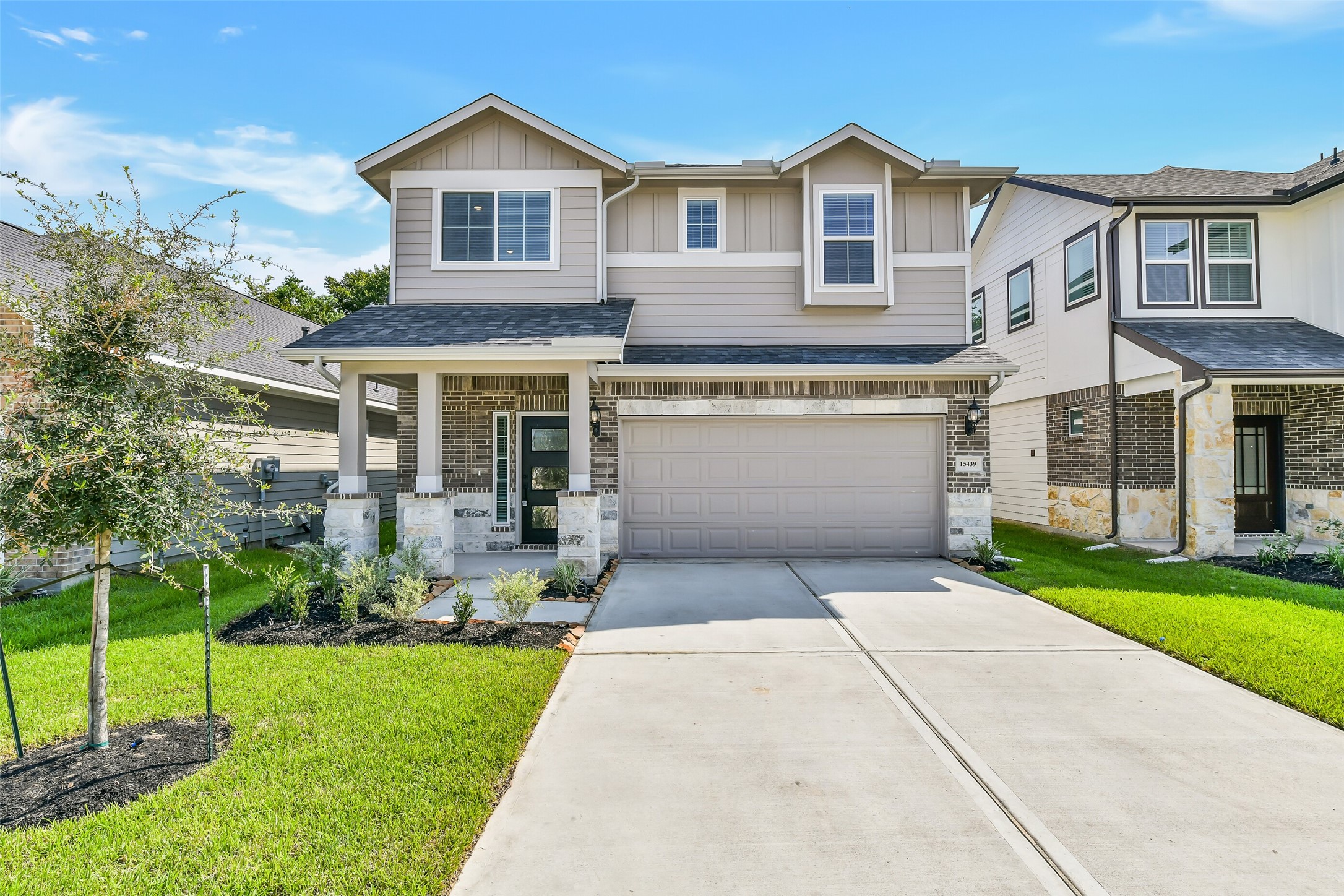 15439 Foresail Lane Property Photo 1