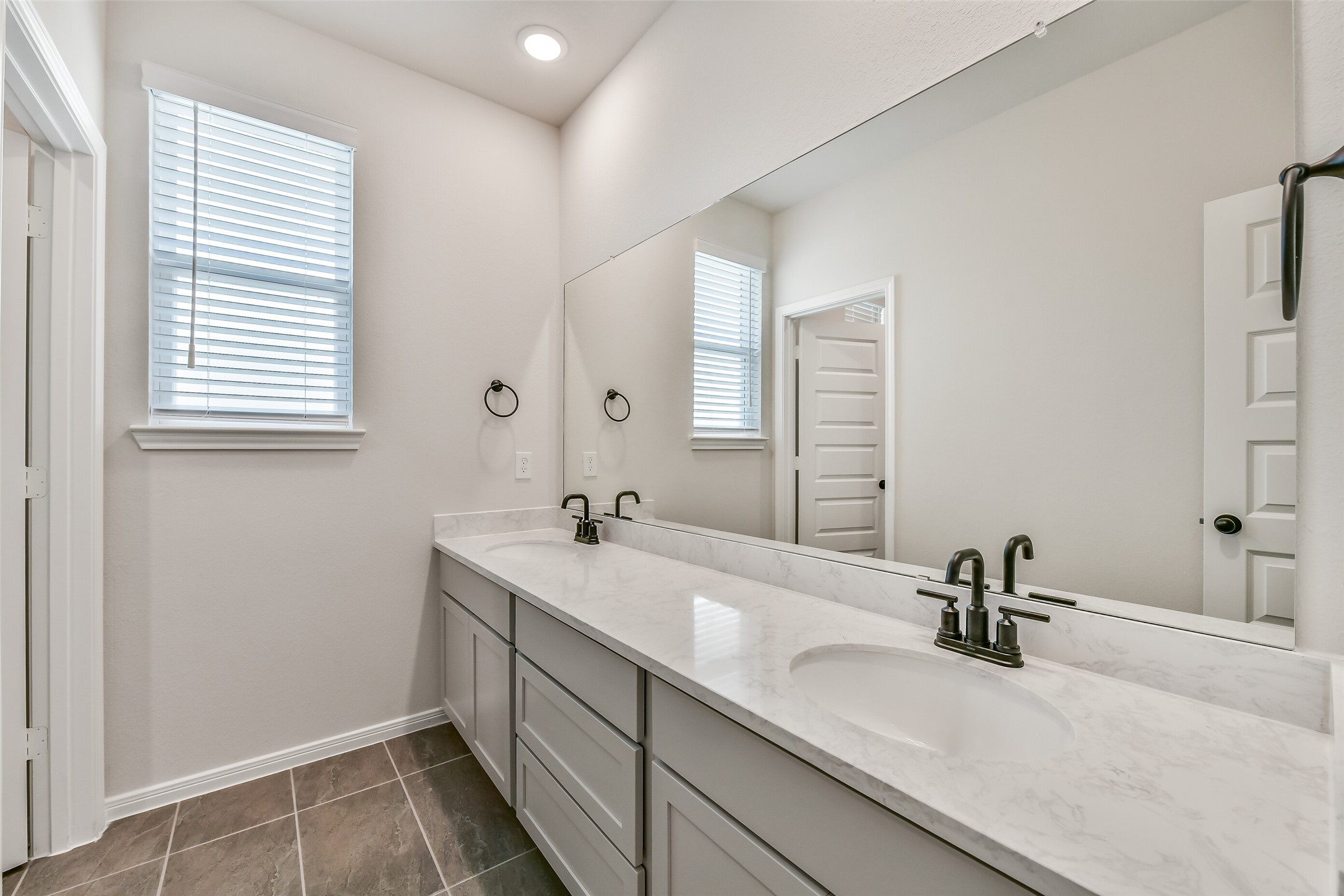 15439 Foresail Lane Property Photo 29