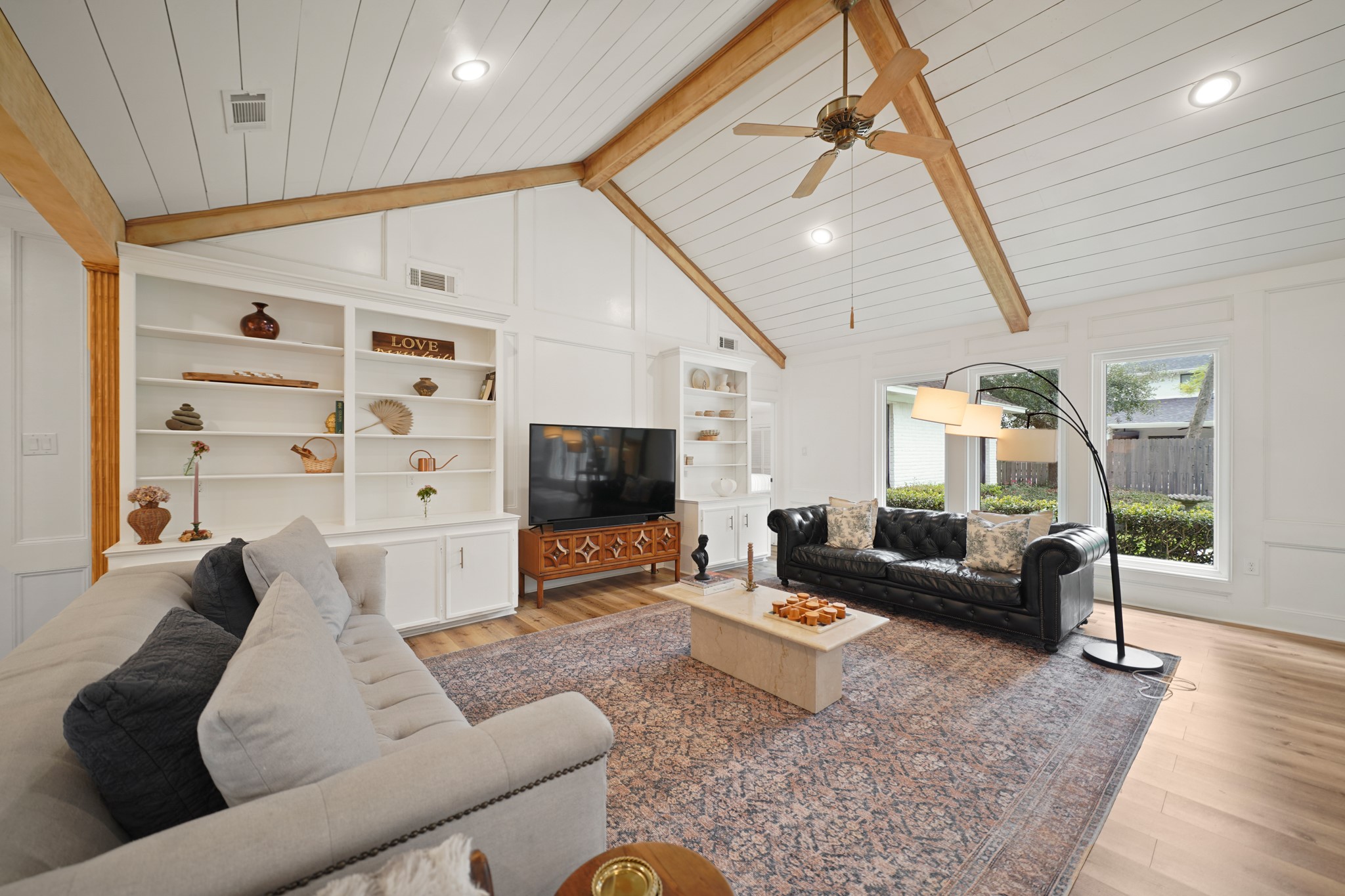 15722 Falmouth Drive Property Photo 7