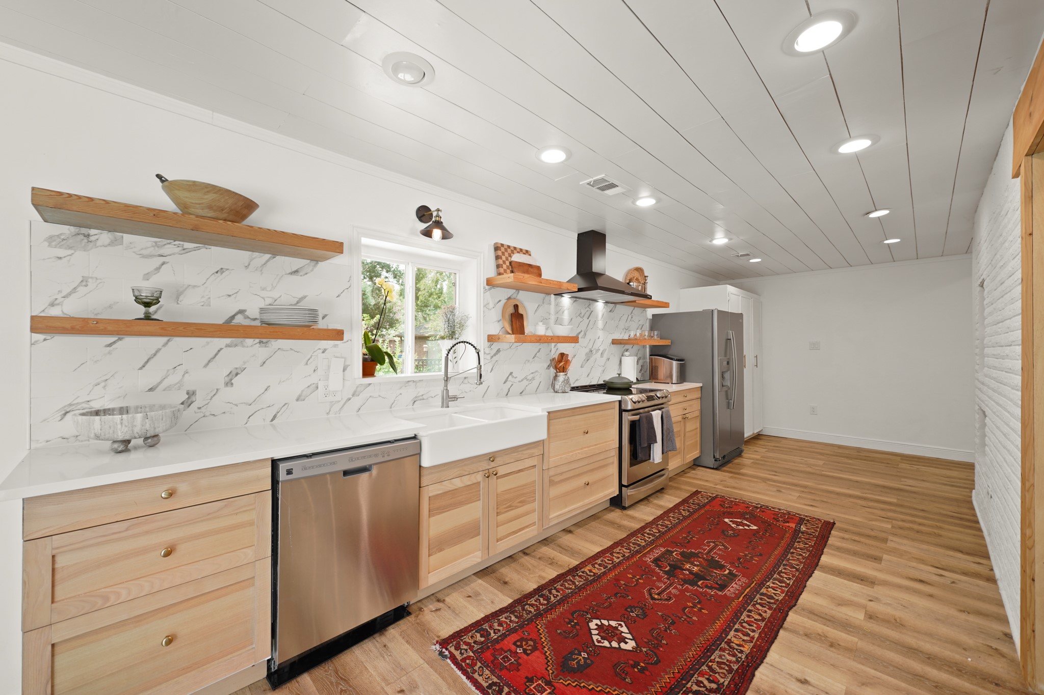 15722 Falmouth Drive Property Photo 10