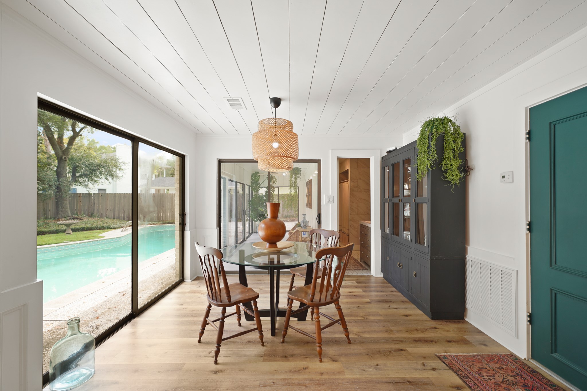 15722 Falmouth Drive Property Photo 12