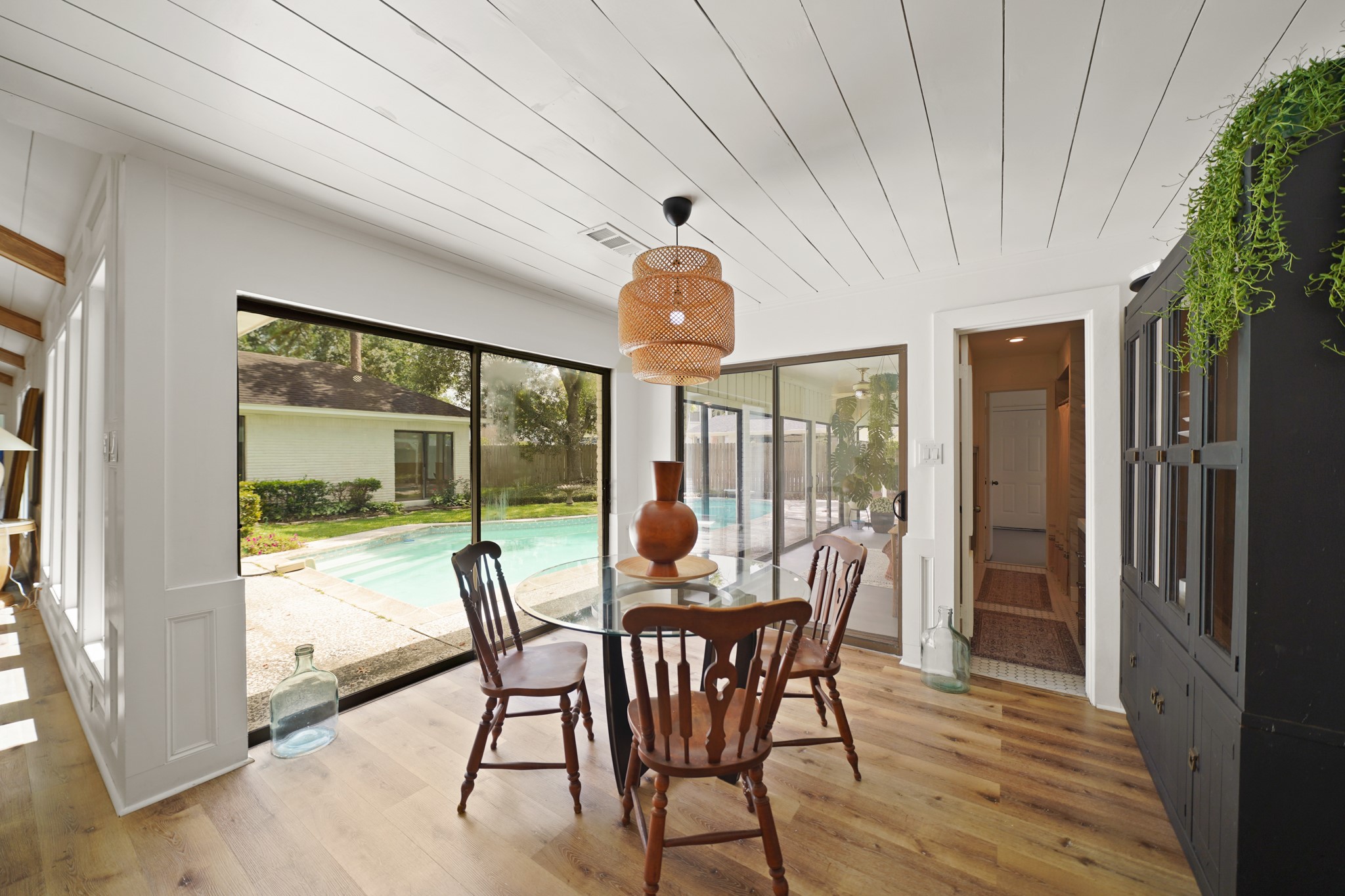 15722 Falmouth Drive Property Photo 13