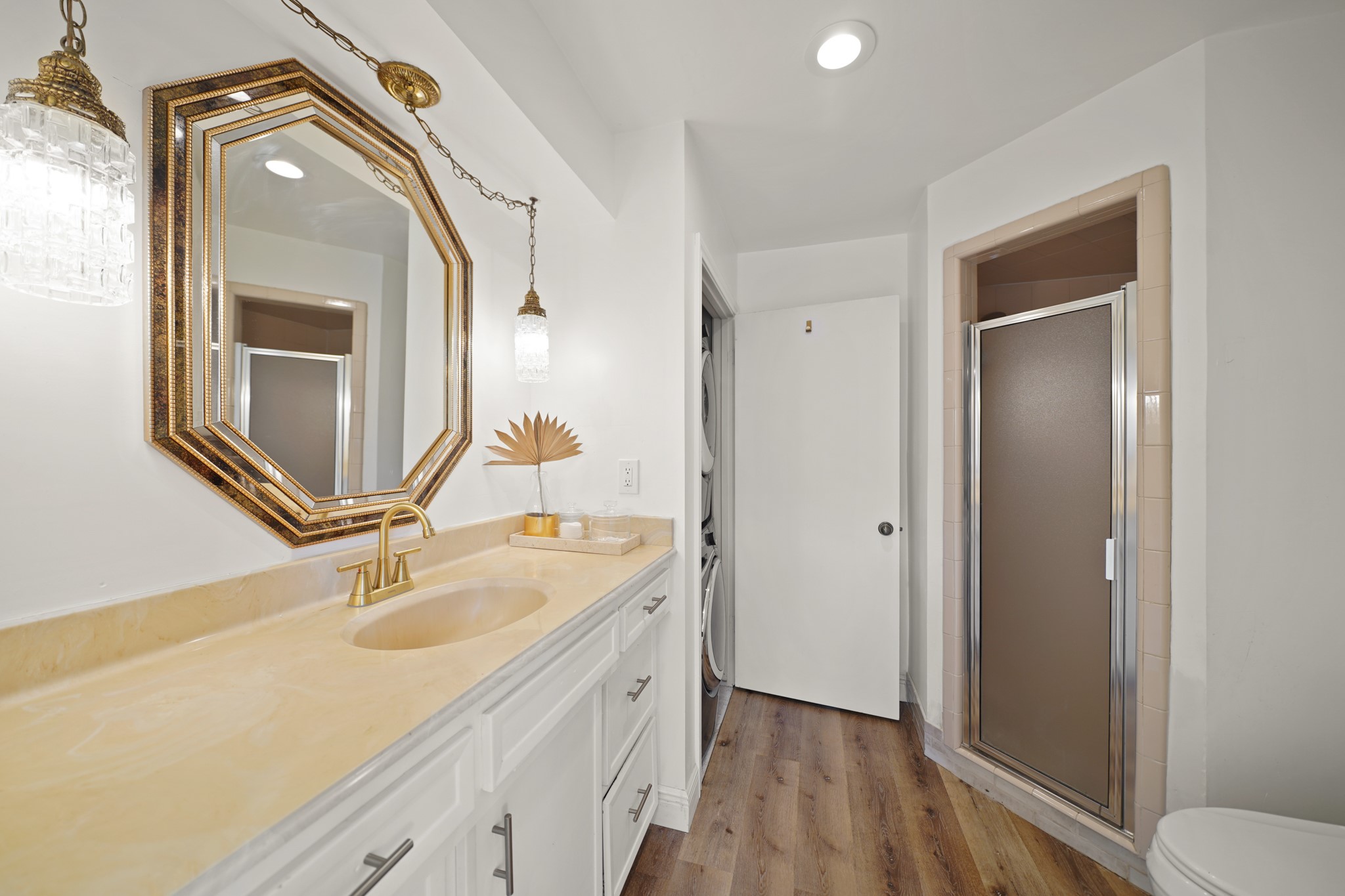 15722 Falmouth Drive Property Photo 19